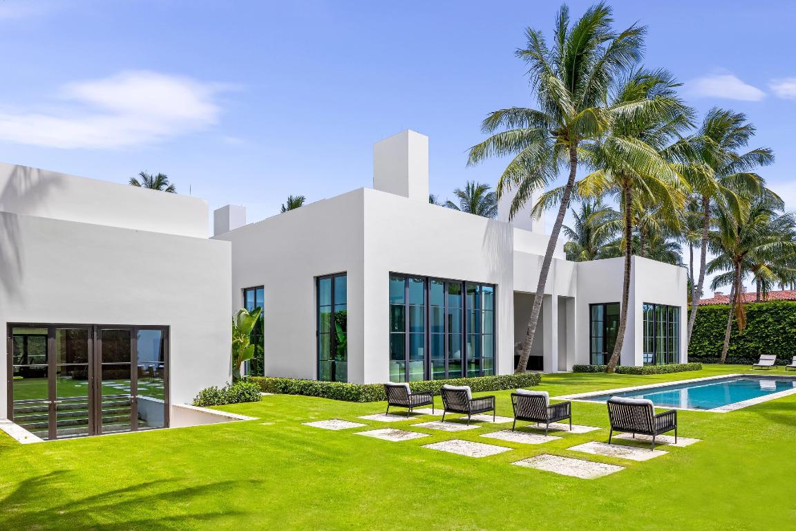 241 Jungle Palm Beach, FL 33480