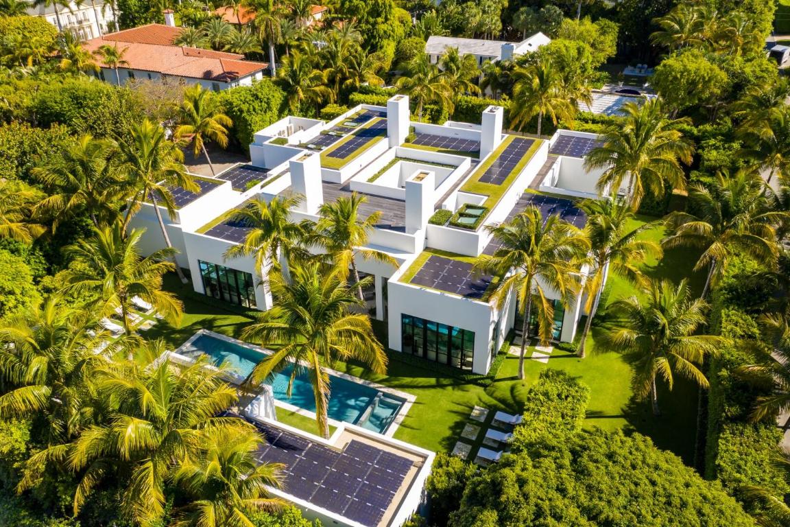 241 Jungle Palm Beach, FL 33480