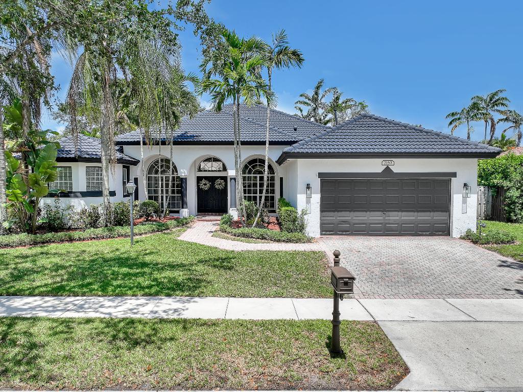 2150 NW 125th Pembroke Pines, FL 33028