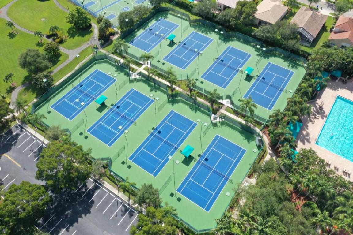 2150 NW 125th Pembroke Pines, FL 33028