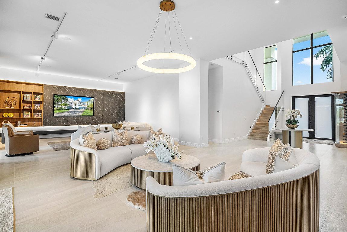 17353 Rosella Rd Boca Raton, FL 33496