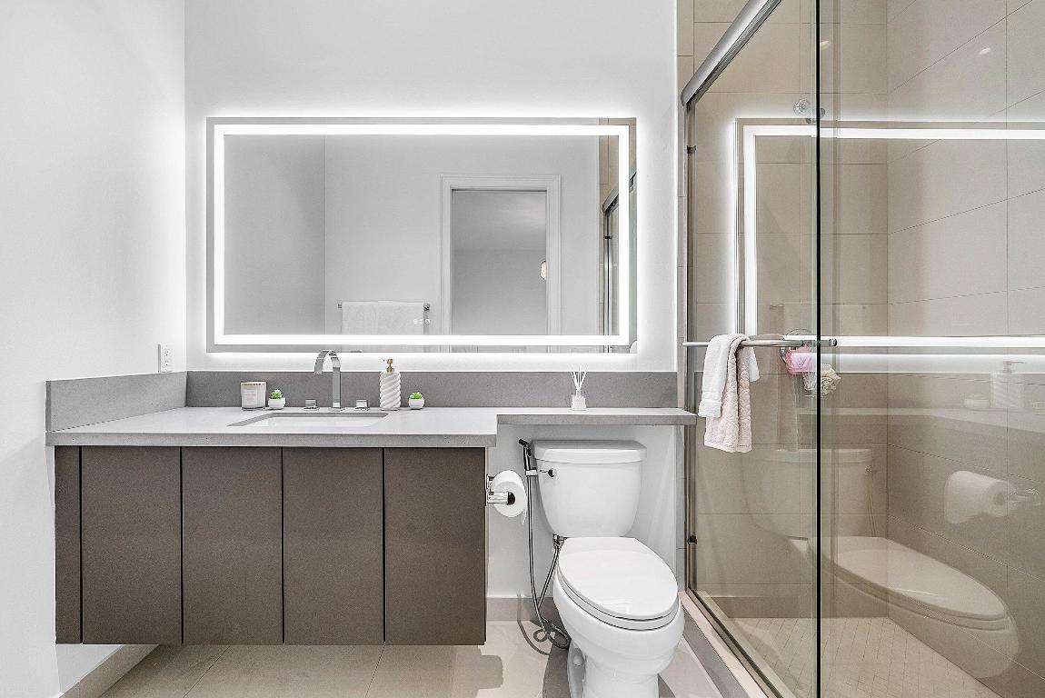 17353 Rosella Rd Boca Raton, FL 33496