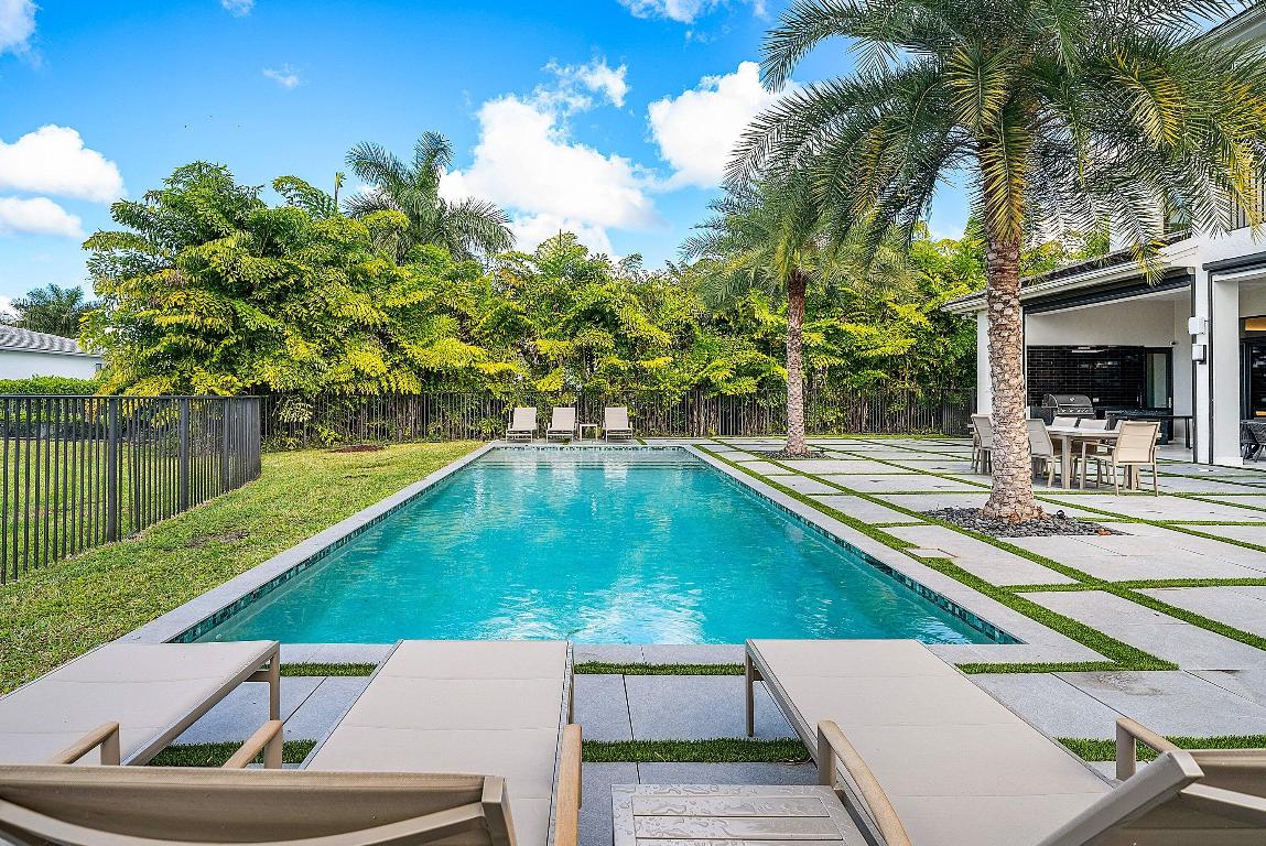 17353 Rosella Rd Boca Raton, FL 33496