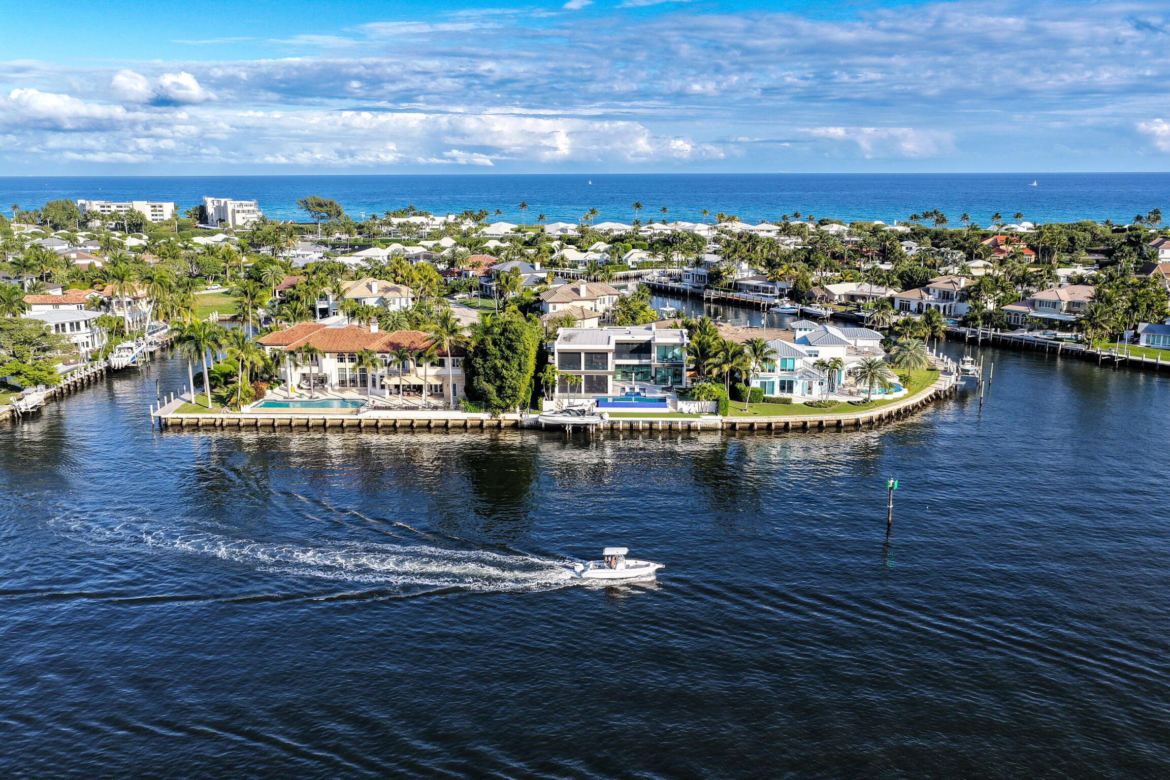 92 Island Ocean Ridge, FL 33435