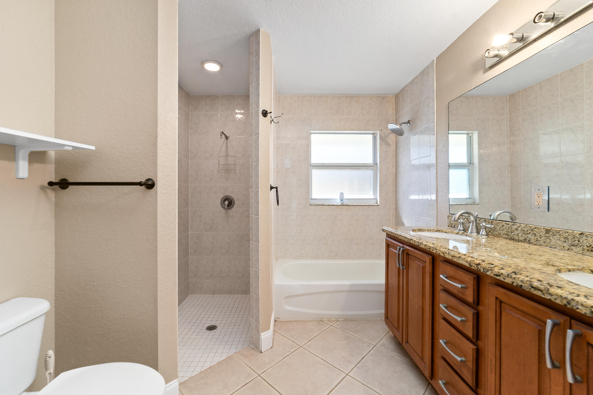 6923 S 1st Jupiter, FL 33458