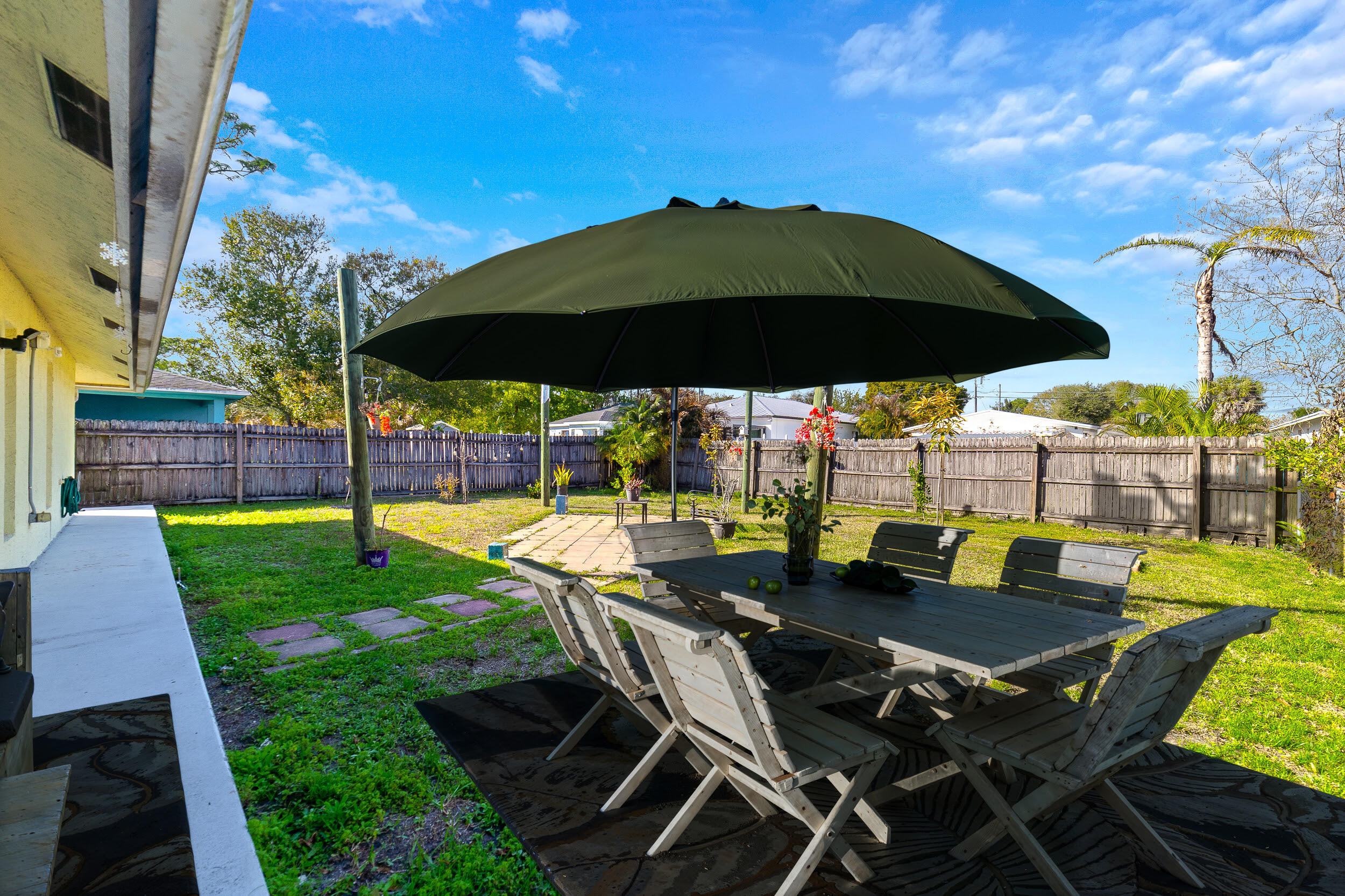 6923 S 1st Jupiter, FL 33458