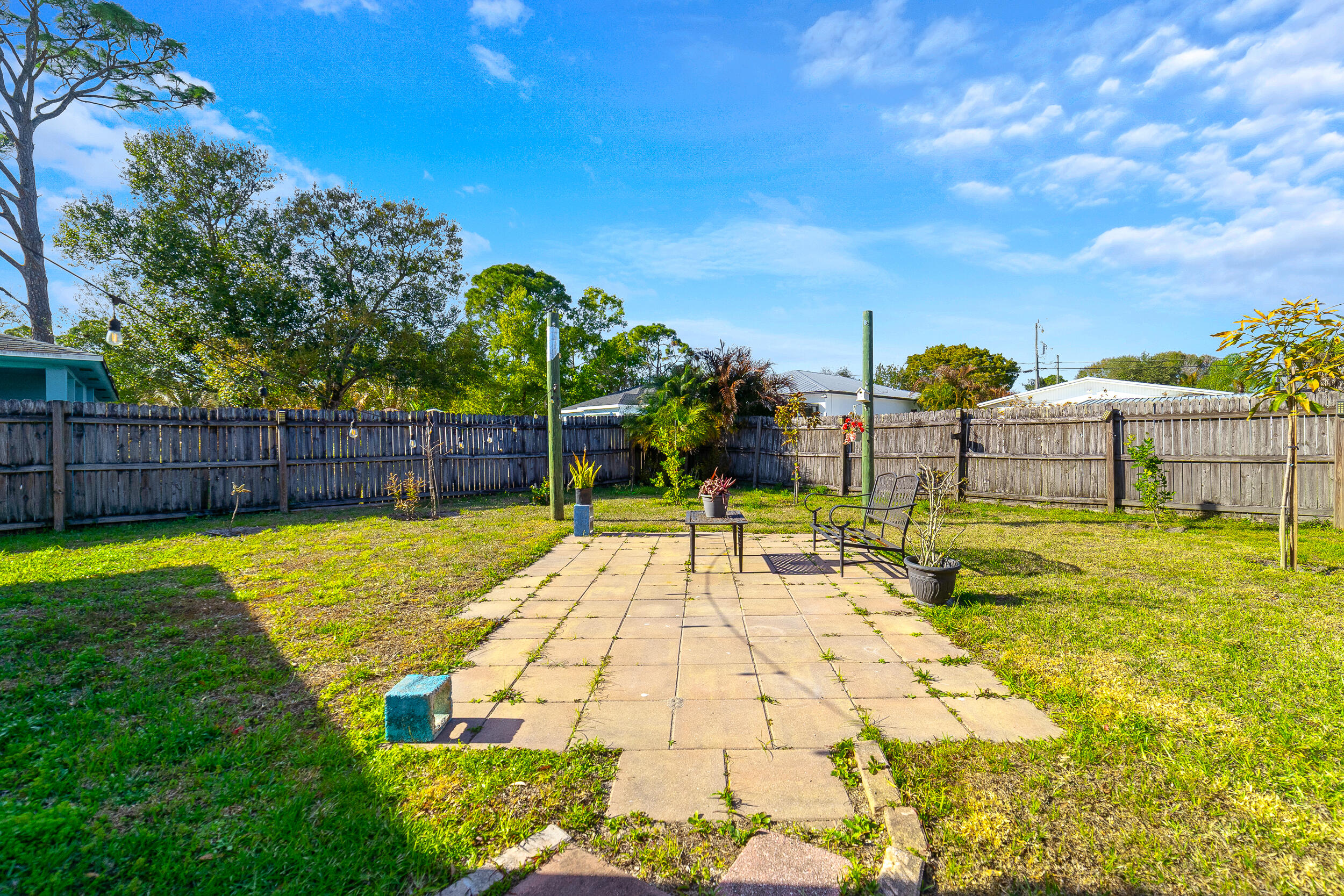 6923 S 1st Jupiter, FL 33458