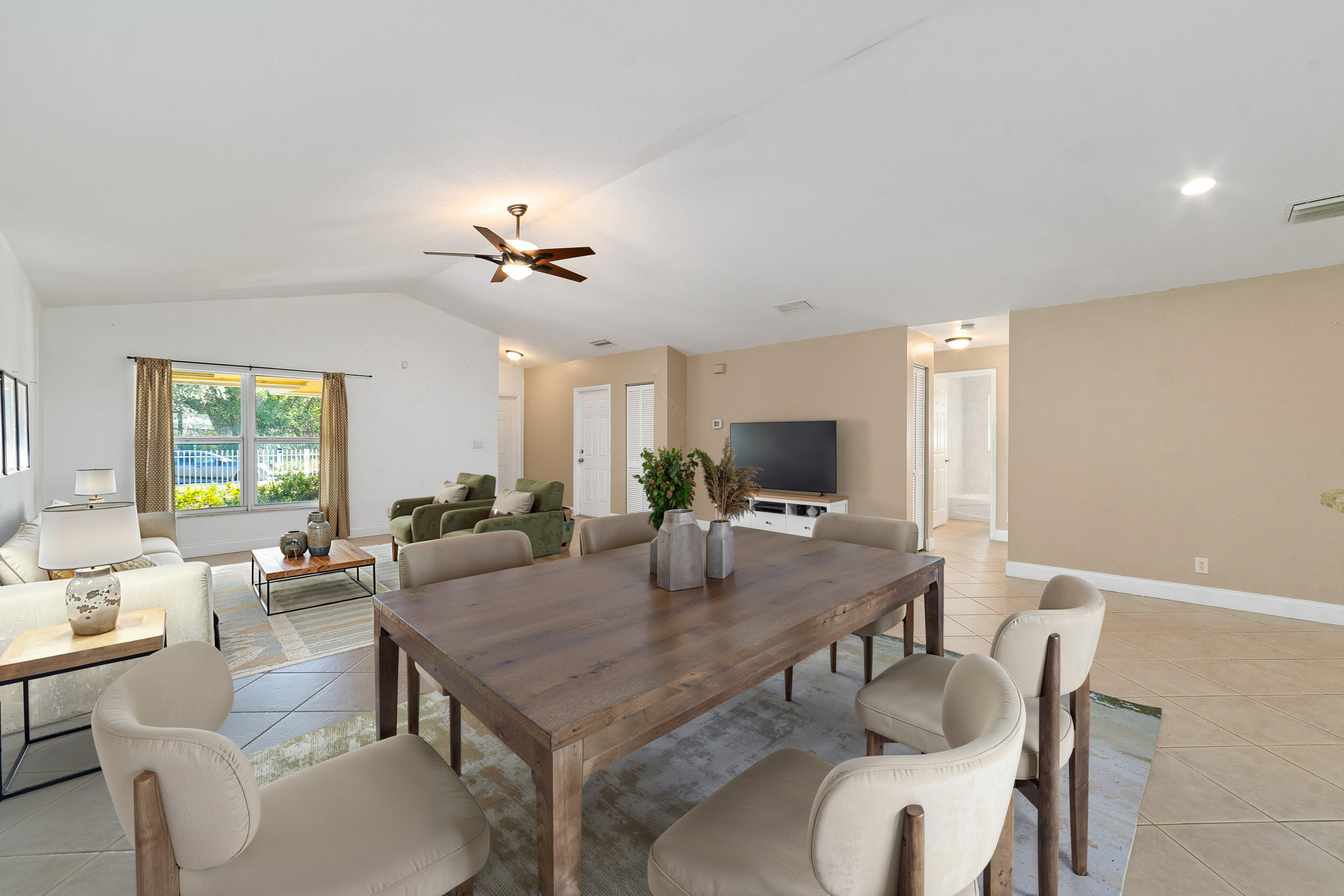 6923 S 1st Jupiter, FL 33458