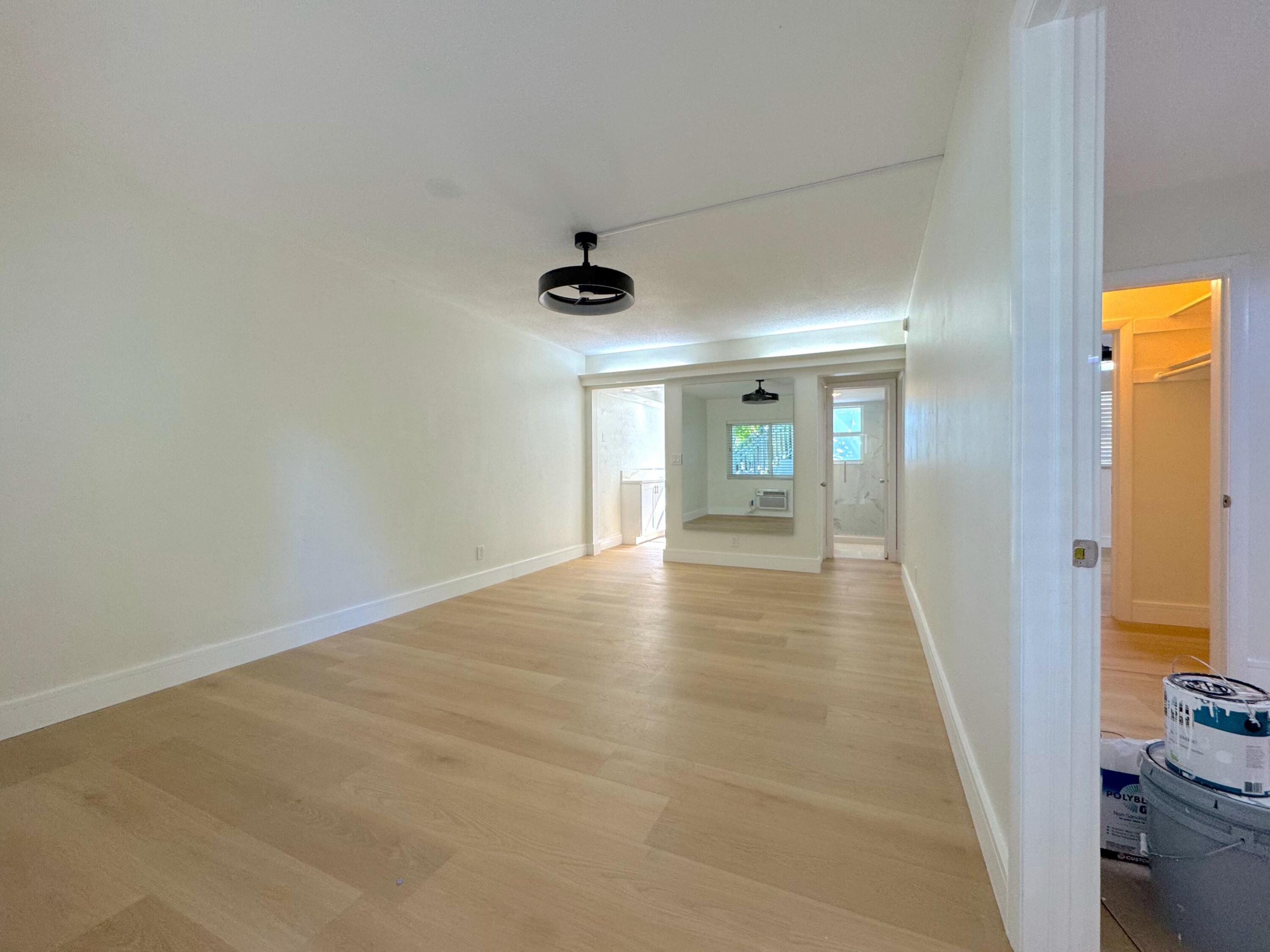 2815 NE 33rd #106 Fort Lauderdale, FL 33308