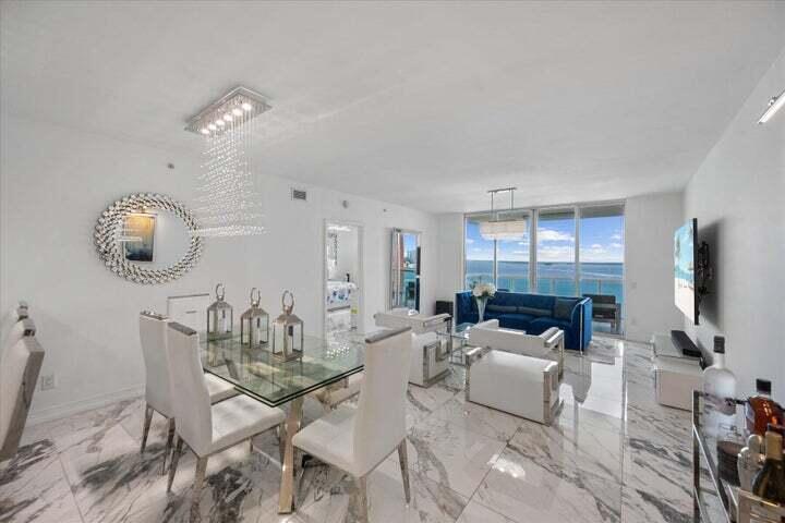 2650 Lake Shr #1004 Riviera Beach, FL 33404