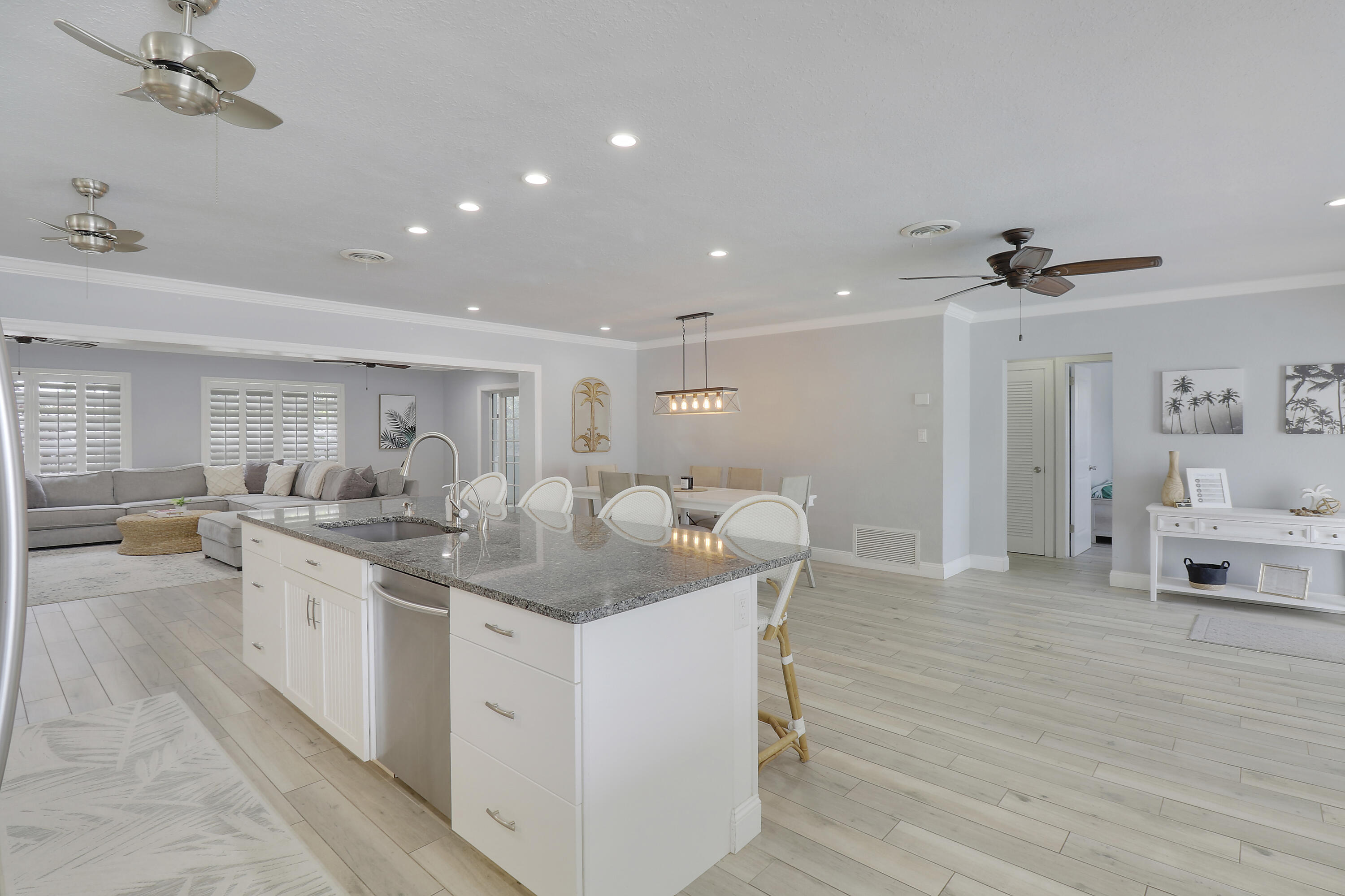 425 Marlin North Palm Beach, FL 33408