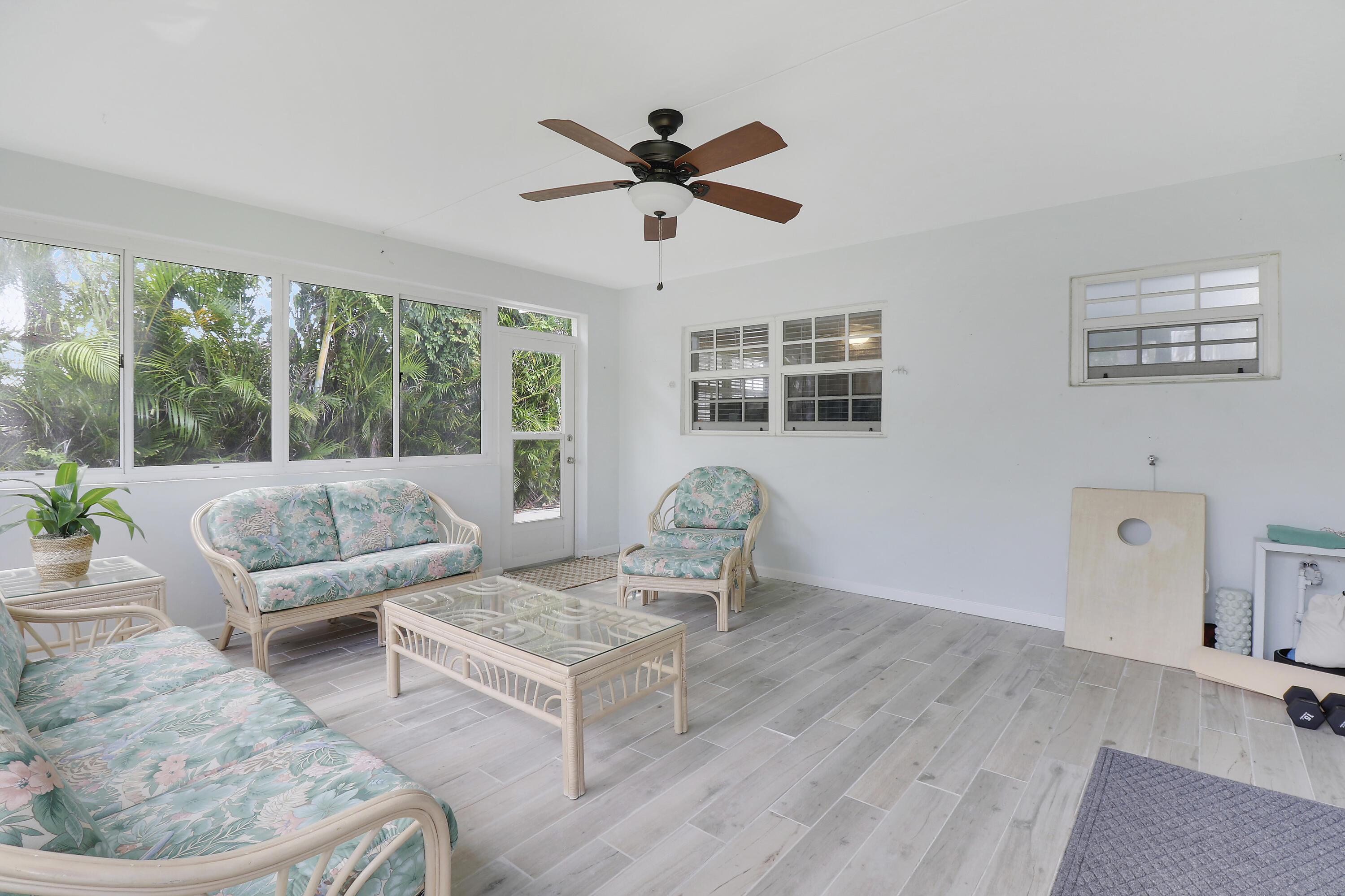 425 Marlin North Palm Beach, FL 33408