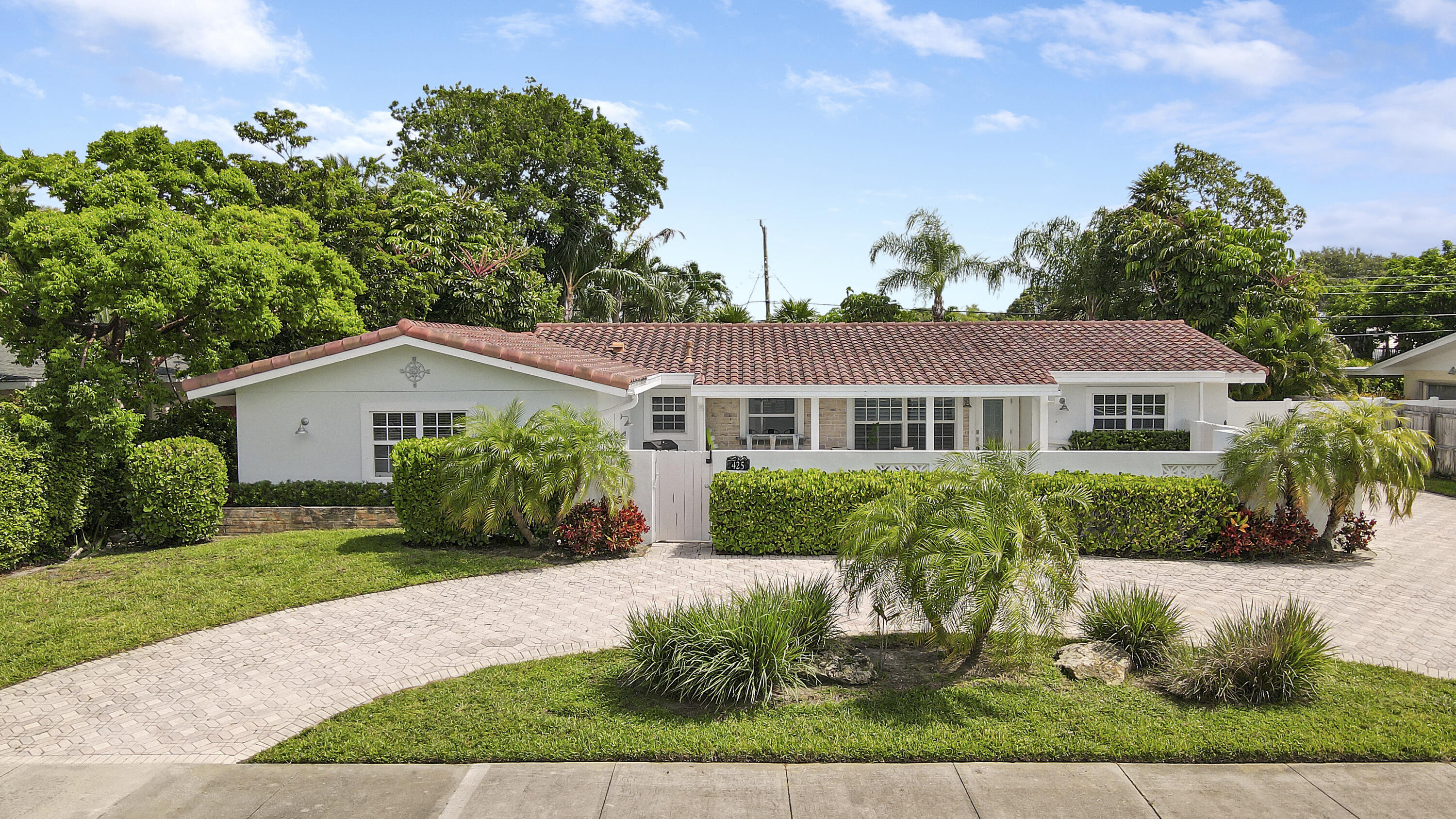 425 Marlin North Palm Beach, FL 33408