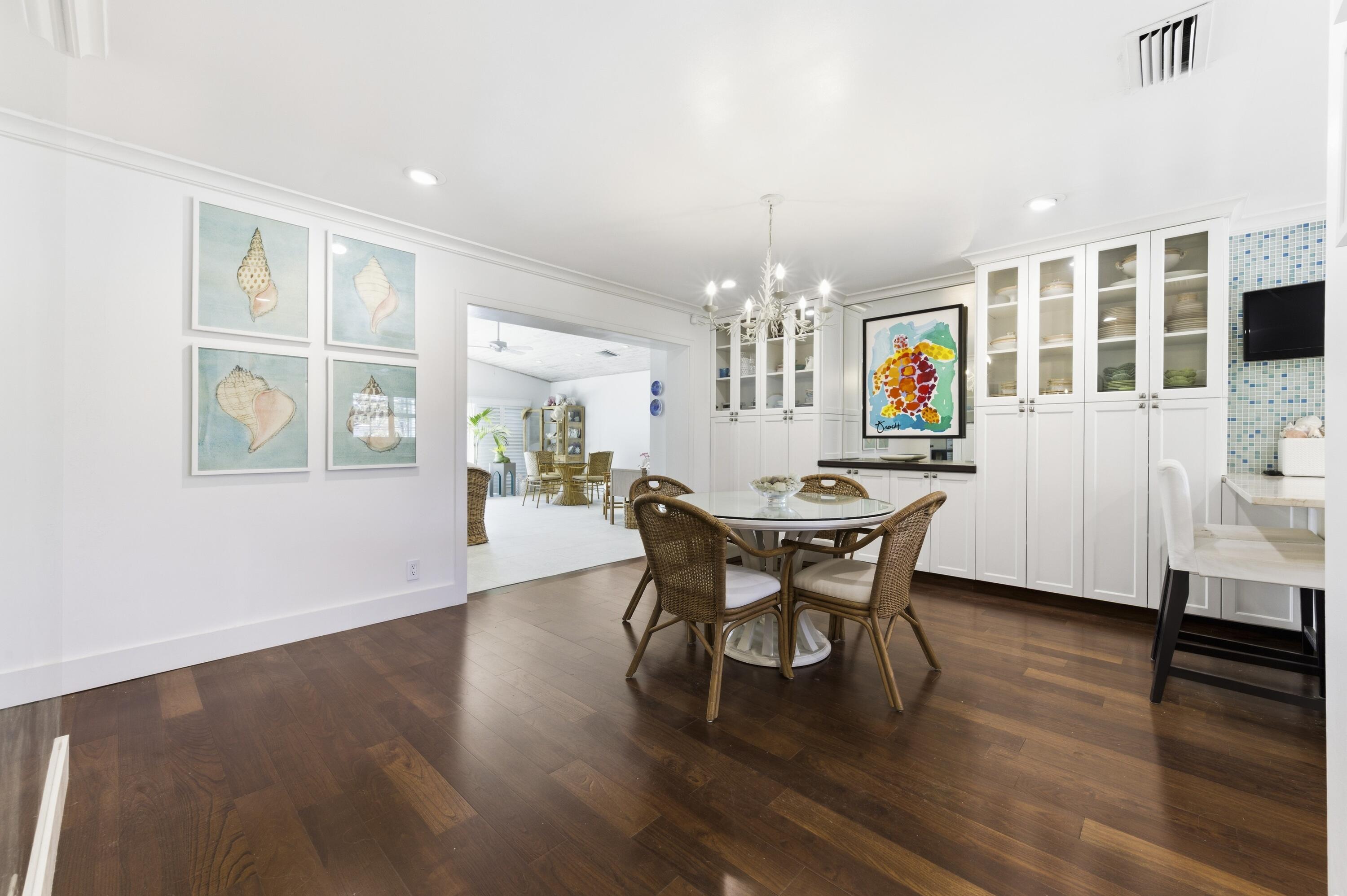 736 Osprey North Palm Beach, FL 33408