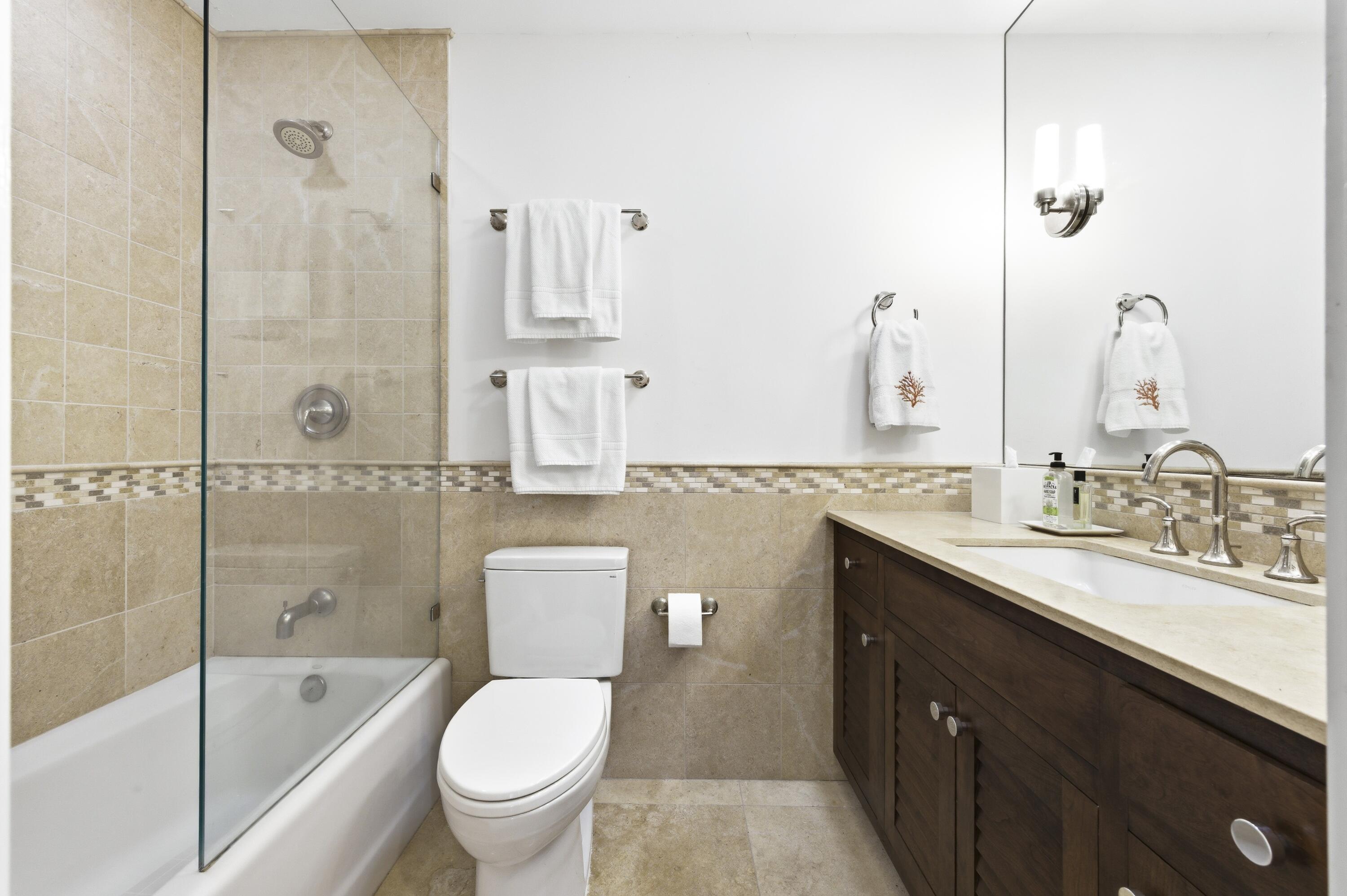 736 Osprey North Palm Beach, FL 33408