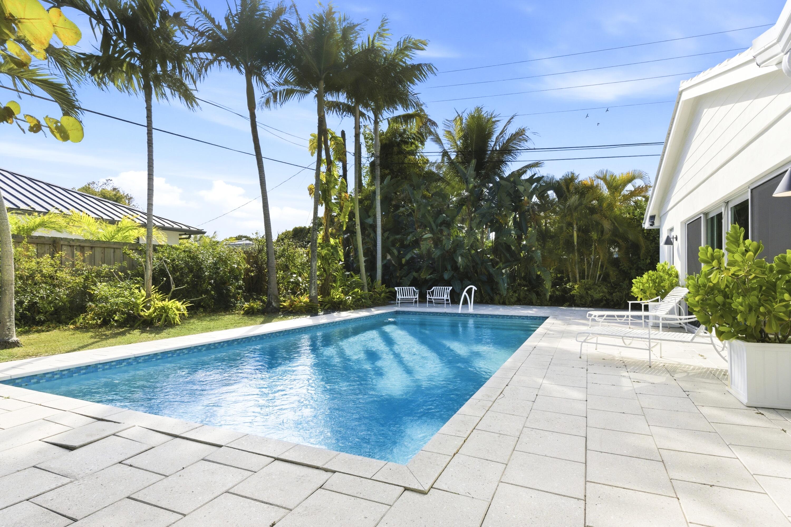 736 Osprey North Palm Beach, FL 33408