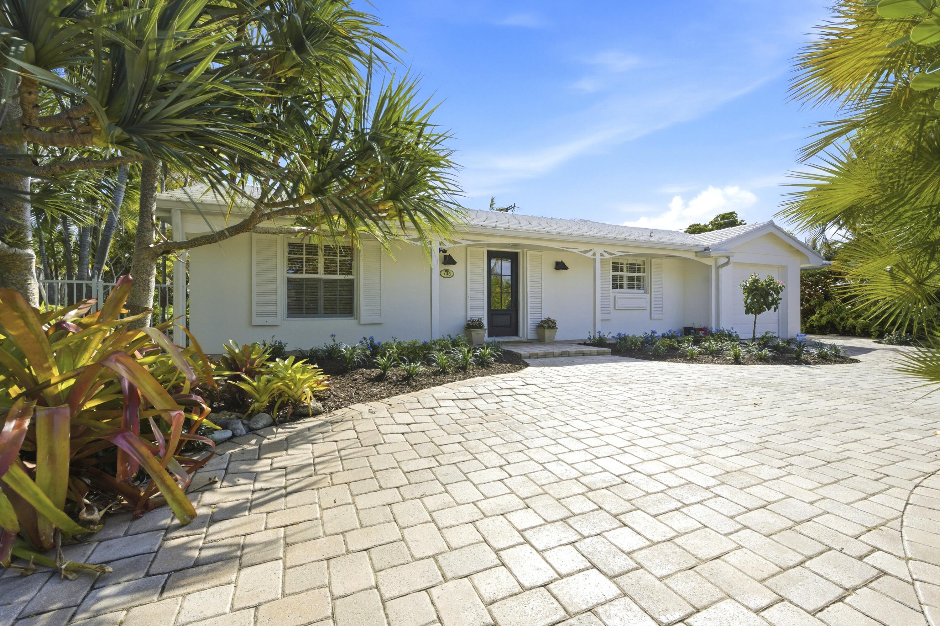 736 Osprey North Palm Beach, FL 33408