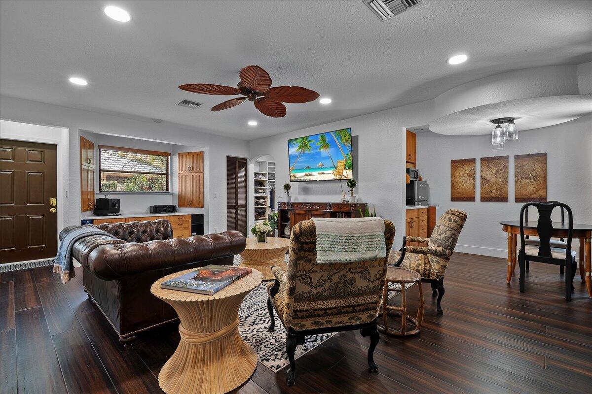 1580 Firethorn Wellington, FL 33414