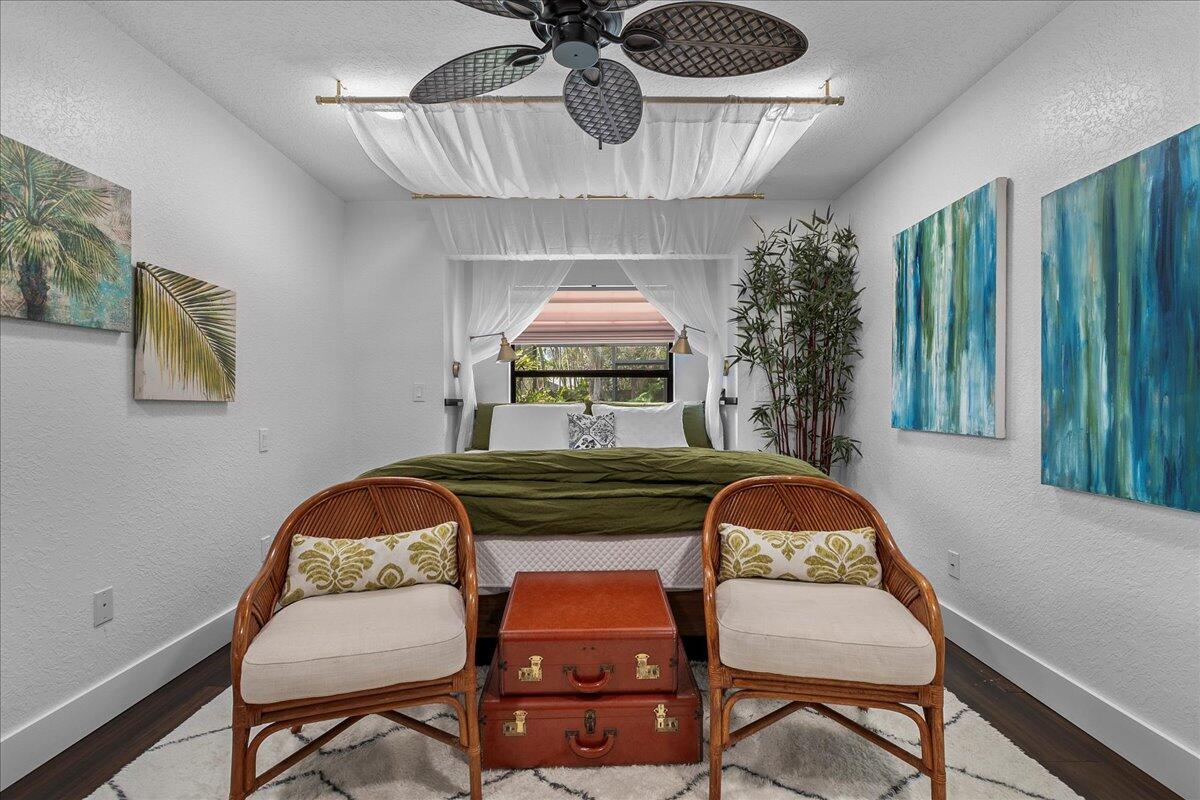 1580 Firethorn Wellington, FL 33414