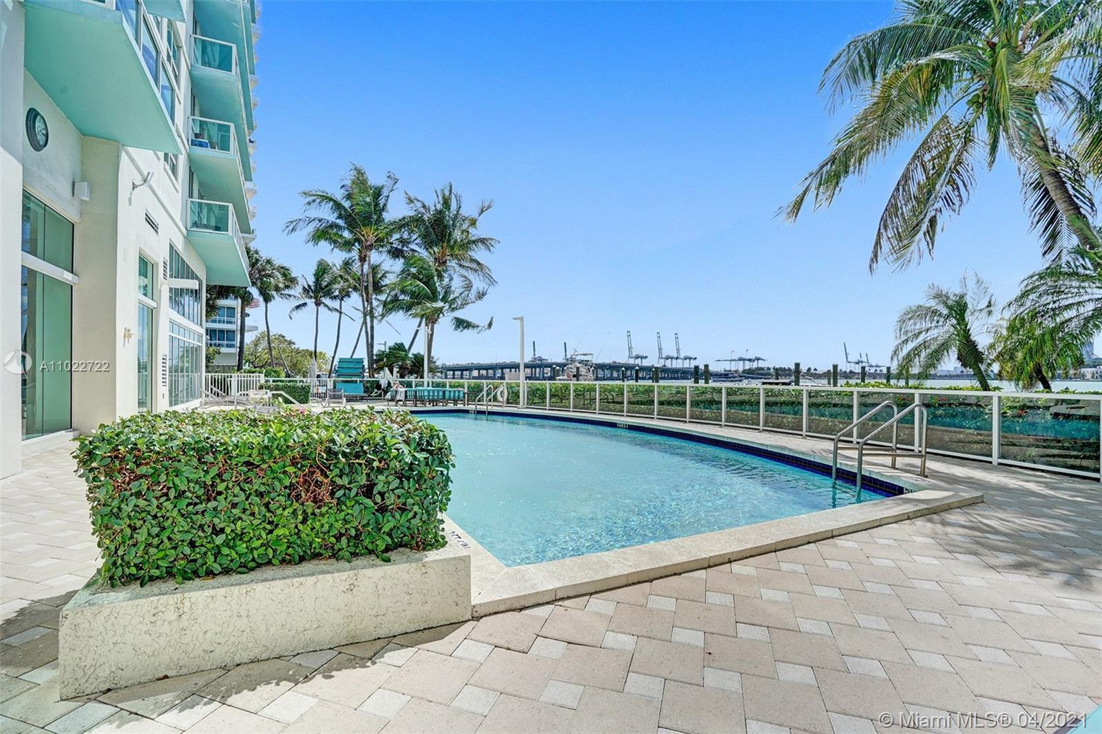 image THE FLORIDIAN CONDO3