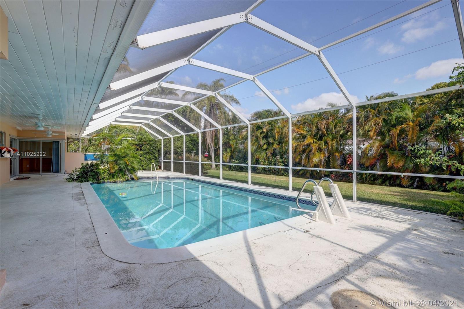 121 E Sunrise Ave Coral Gables, FL 33133