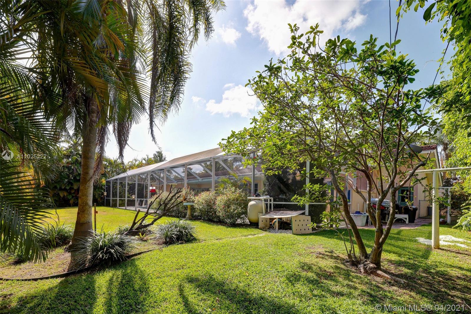 121 E Sunrise Ave Coral Gables, FL 33133