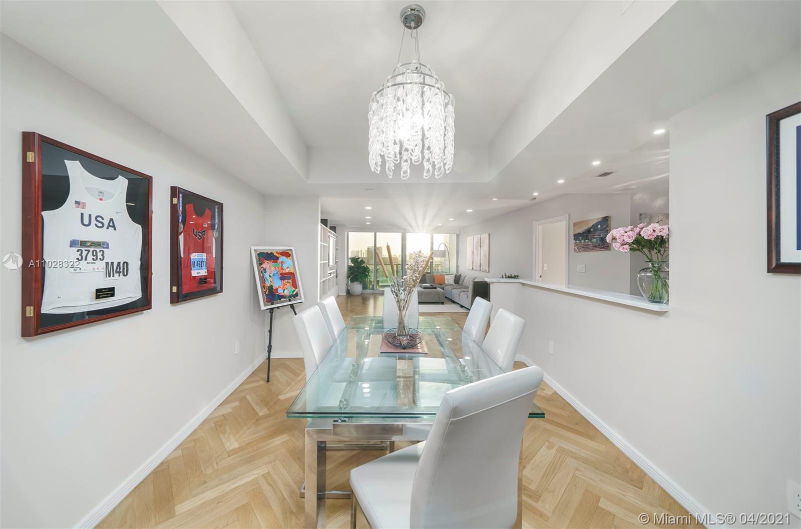 1455 Ocean Dr #1511 Miami Beach, FL 33139