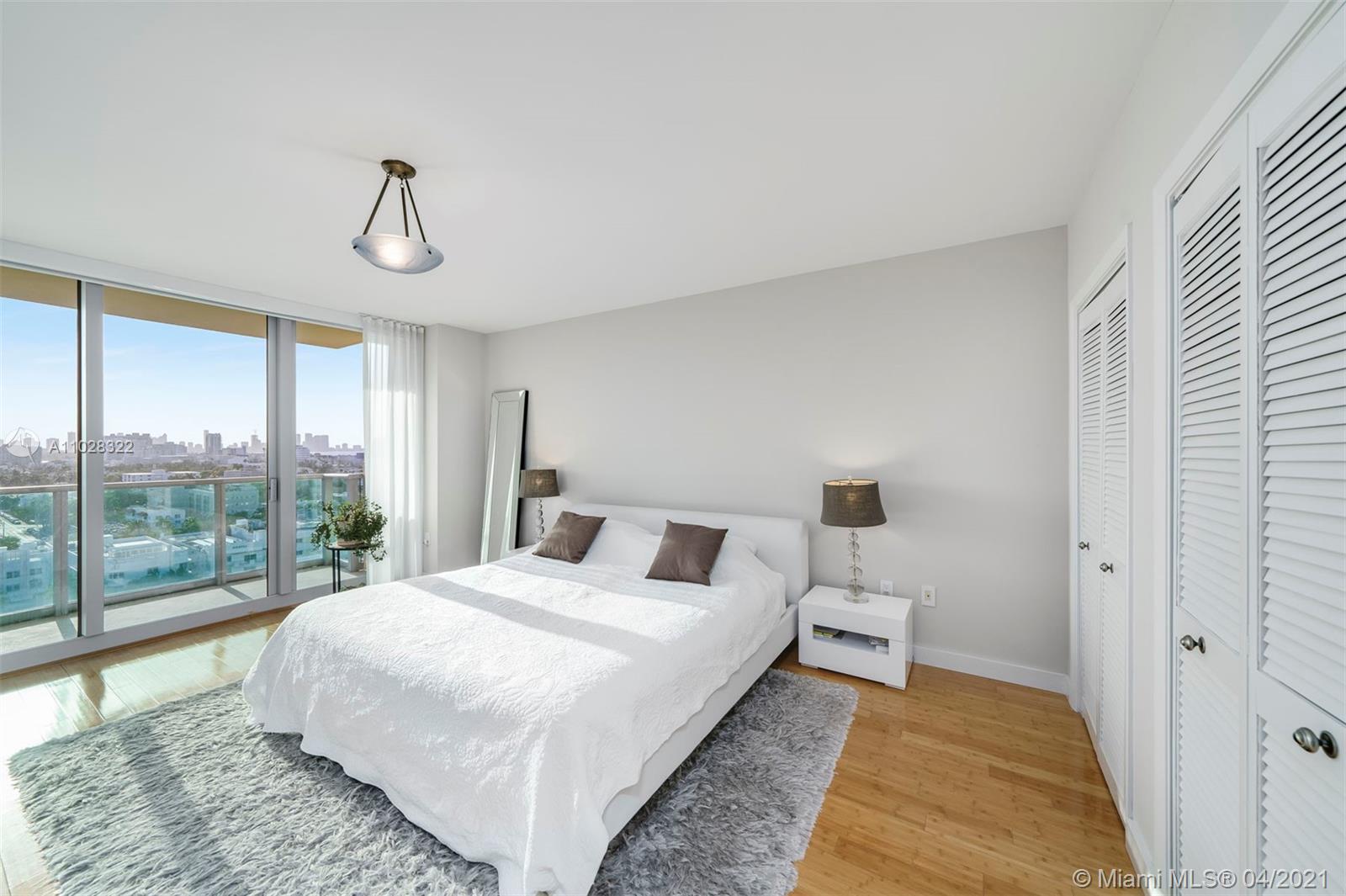 1455 Ocean Dr #1511 Miami Beach, FL 33139