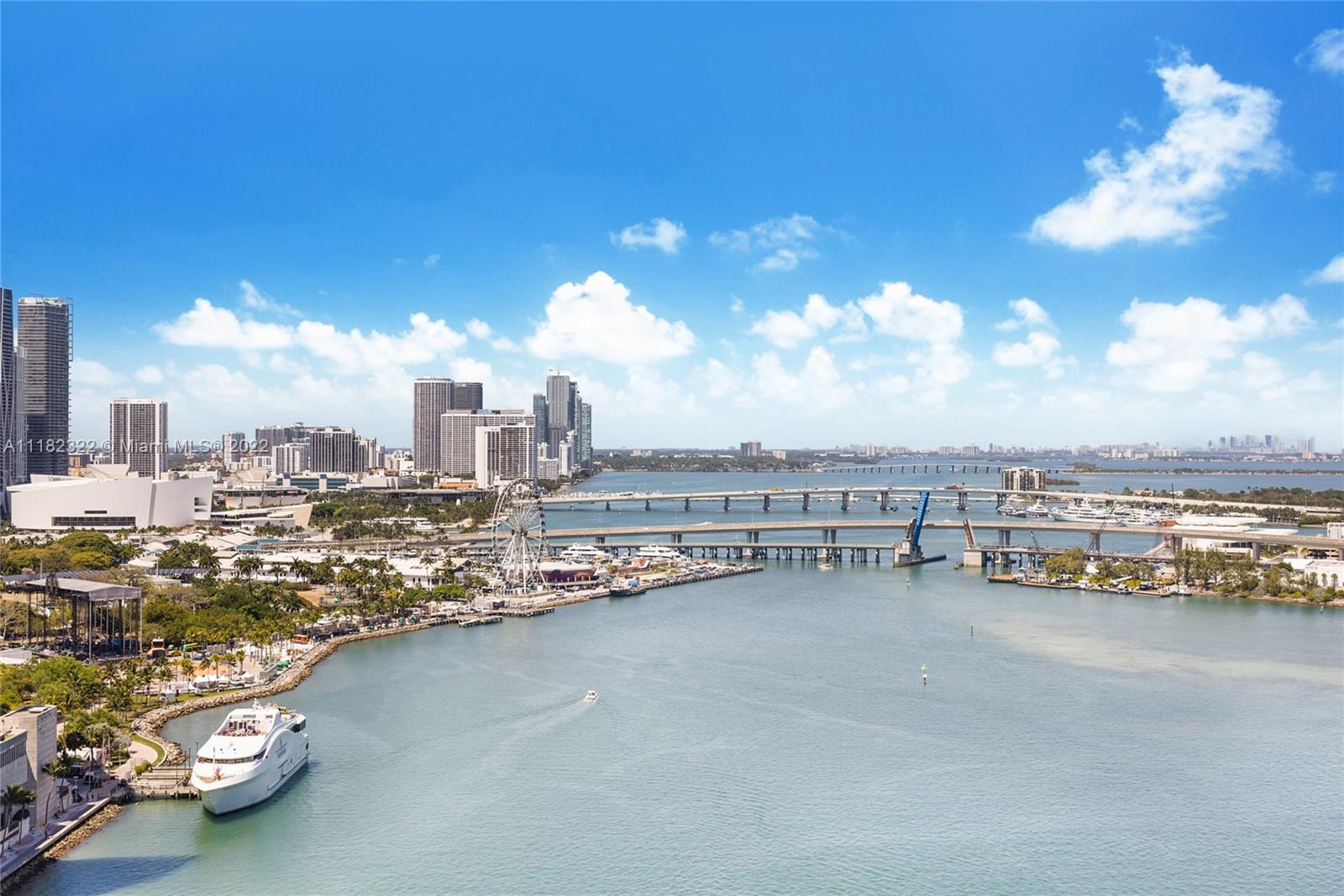 848 Brickell Key Dr #2506