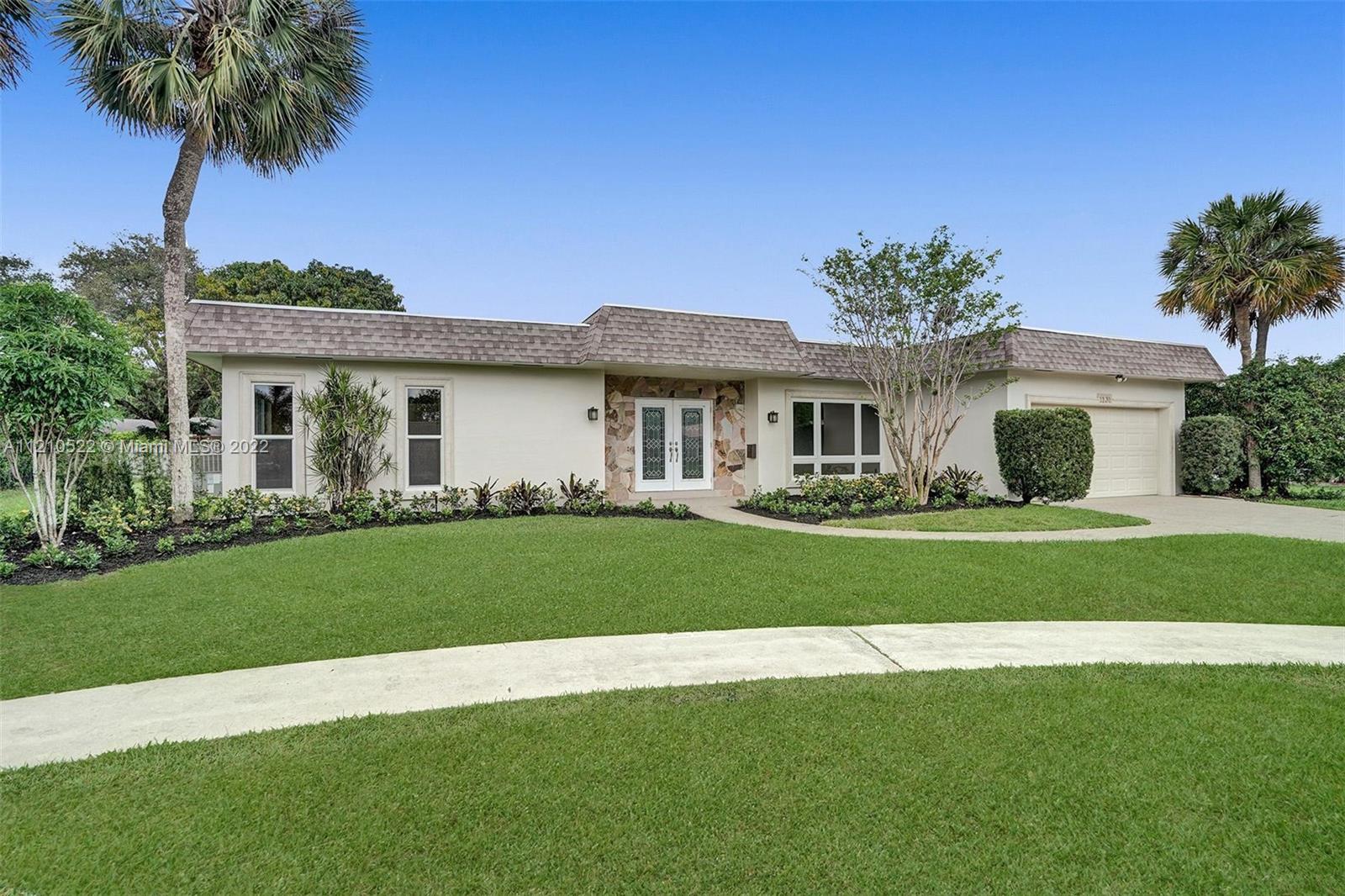 1131 SW 74th Ave