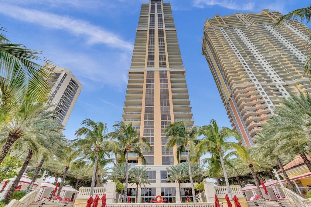 17749 Collins Ave #801
