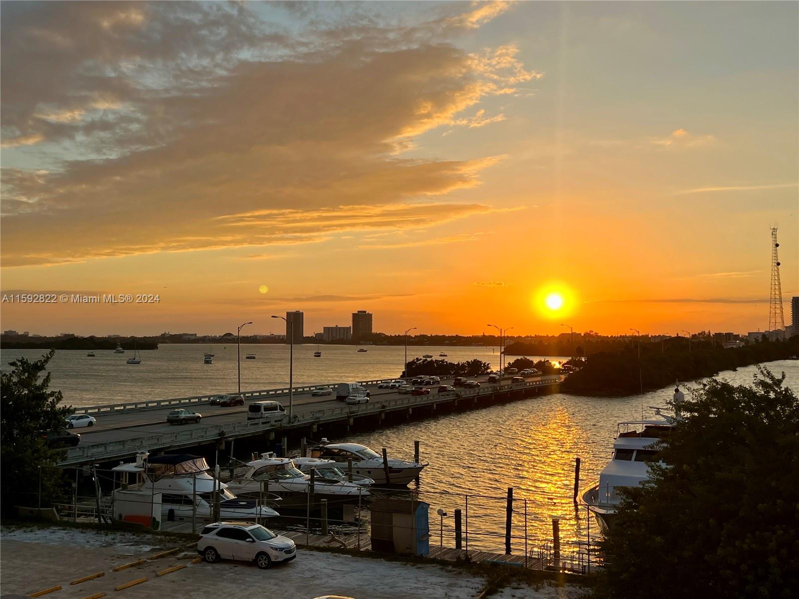 image BAYSHORE YACHT & TENNIS23
