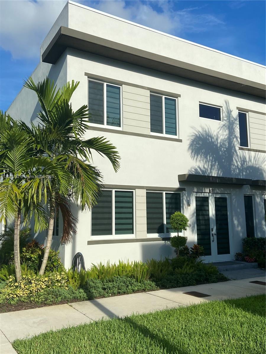 6683 NW 103rd Pkwy #6683,Doral, FL 33178