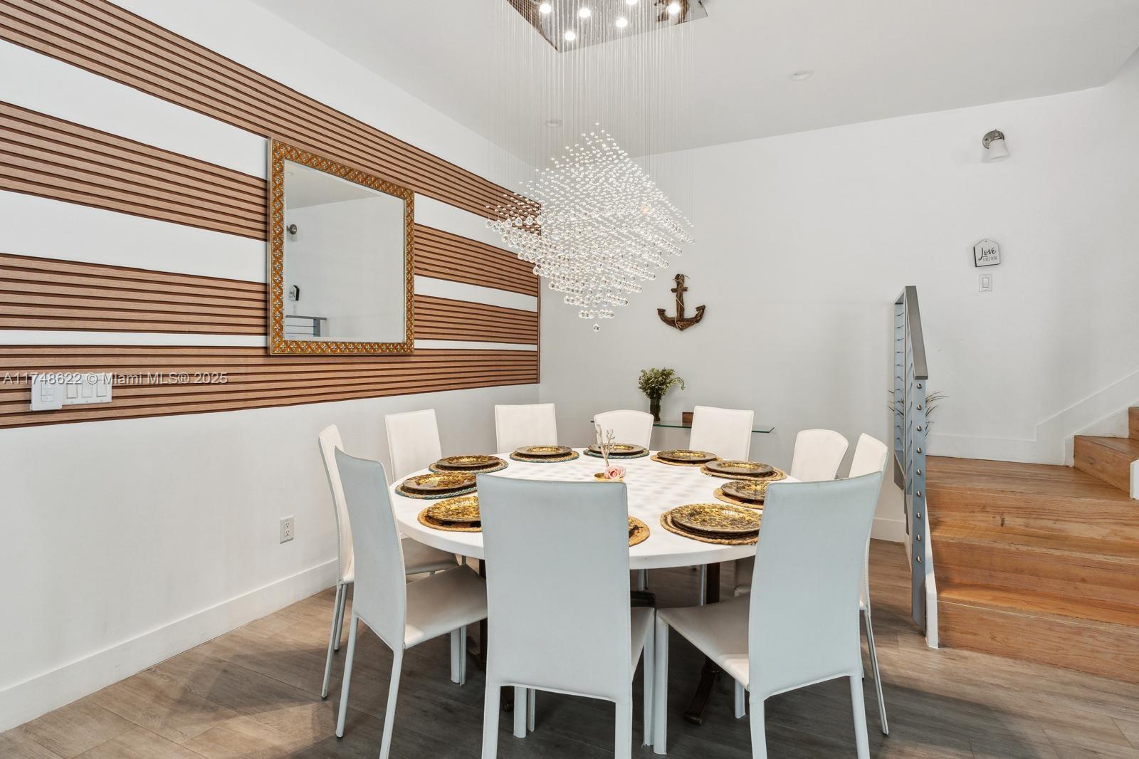 3572 SW 23rd St #3572 Miami, FL 33145