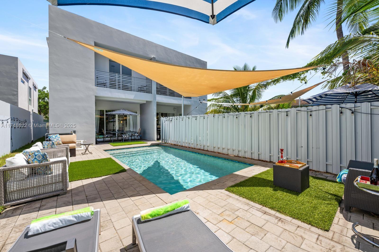 3572 SW 23rd St #3572 Miami, FL 33145