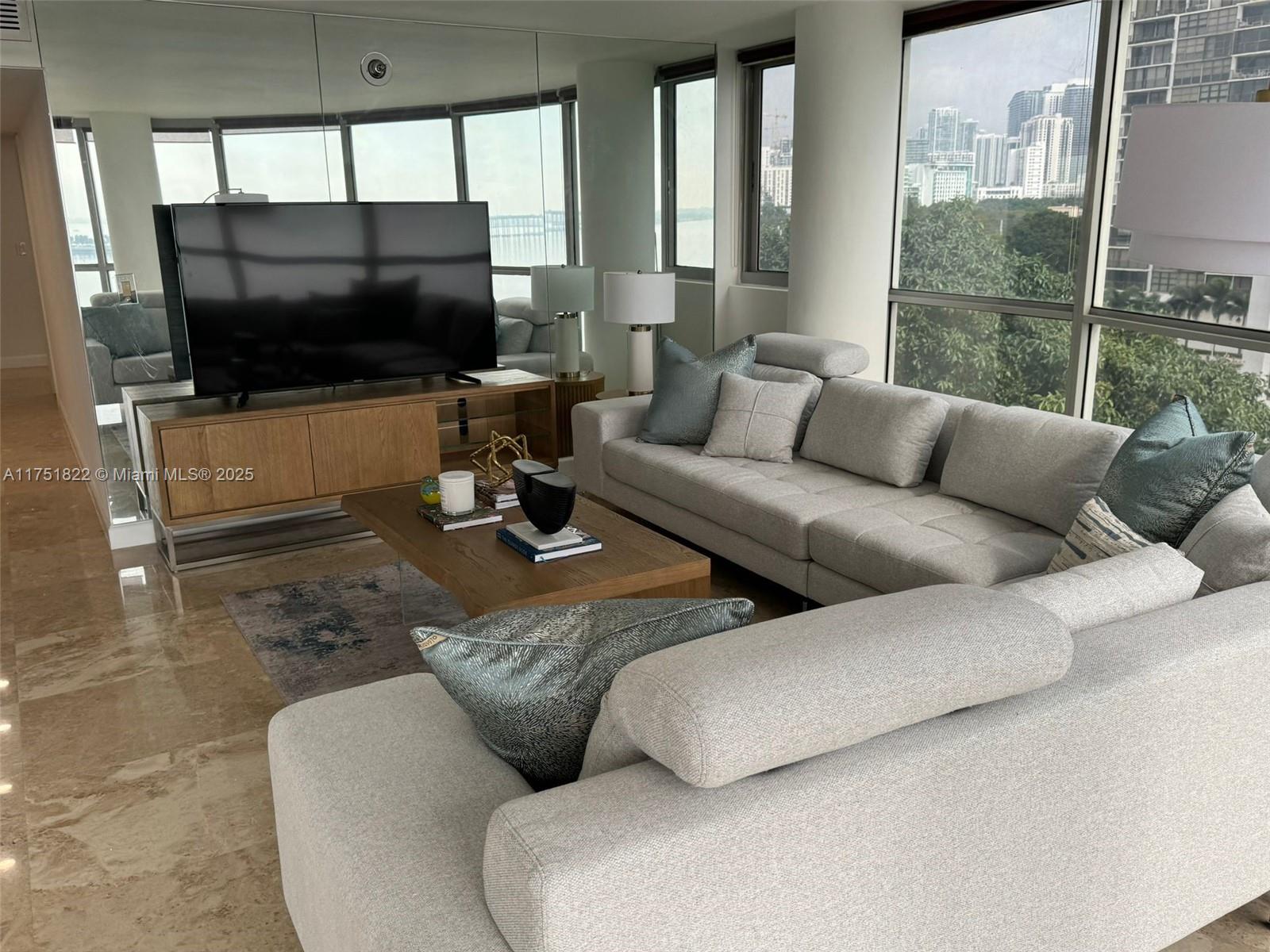 image Atlantis On Brickell Cond2