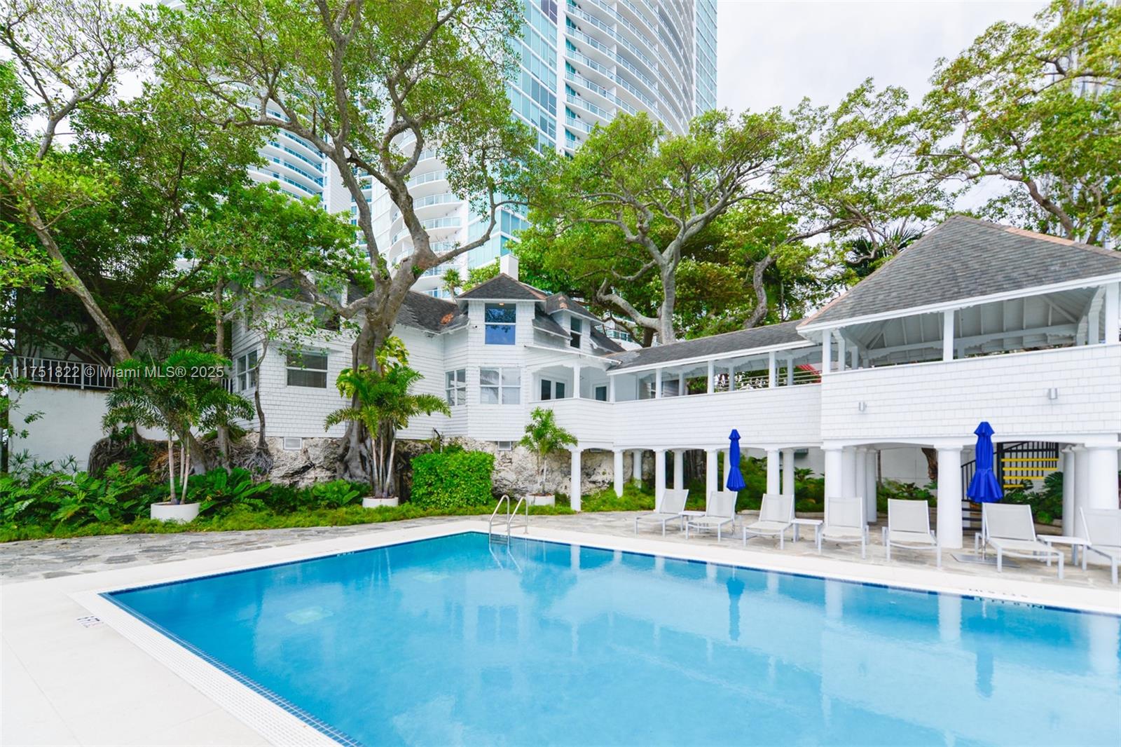 image Atlantis On Brickell Cond33
