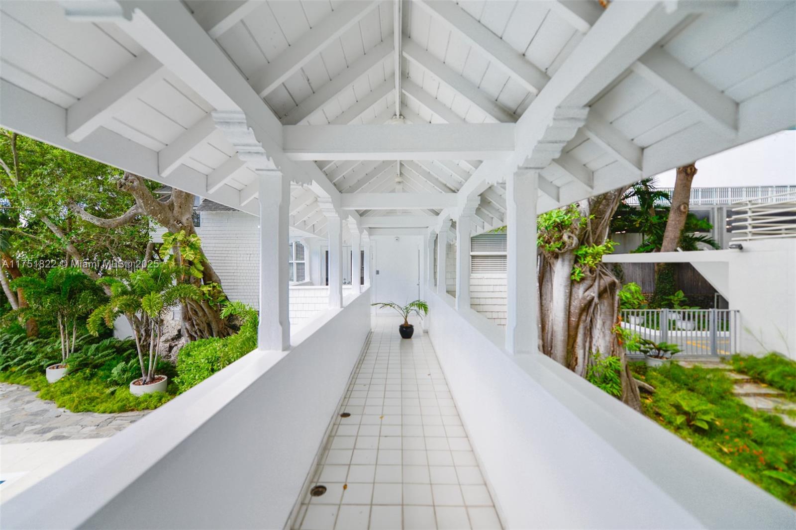 image Atlantis On Brickell Cond36