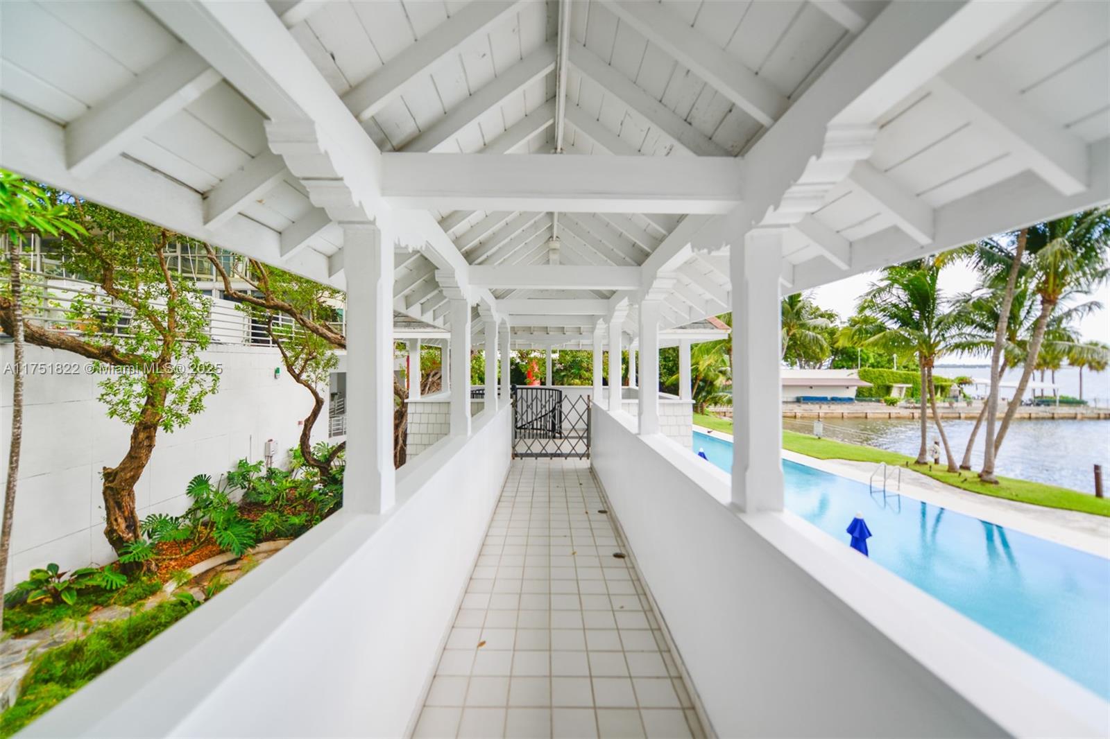 image Atlantis On Brickell Cond42