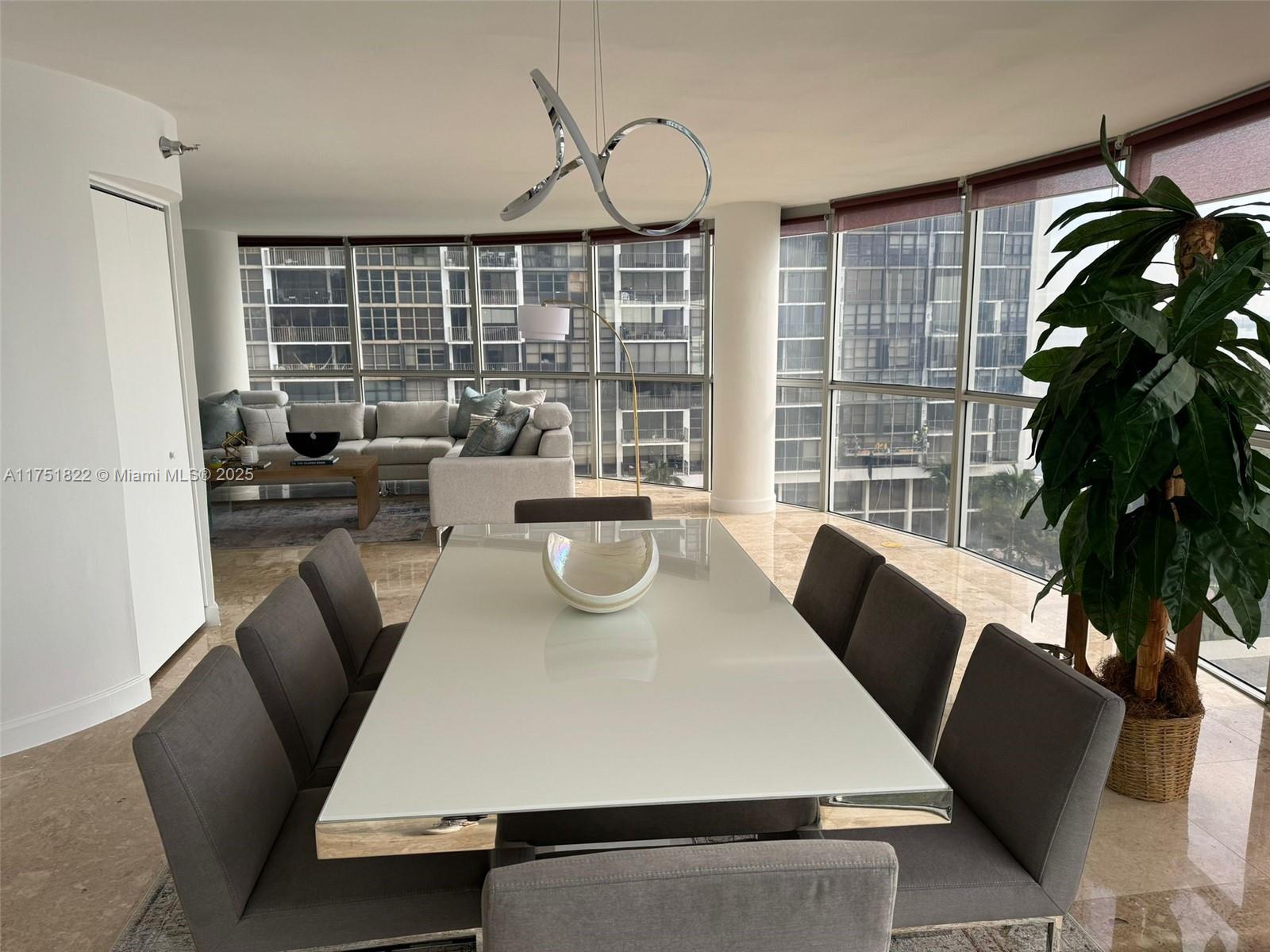 image Atlantis On Brickell Cond6