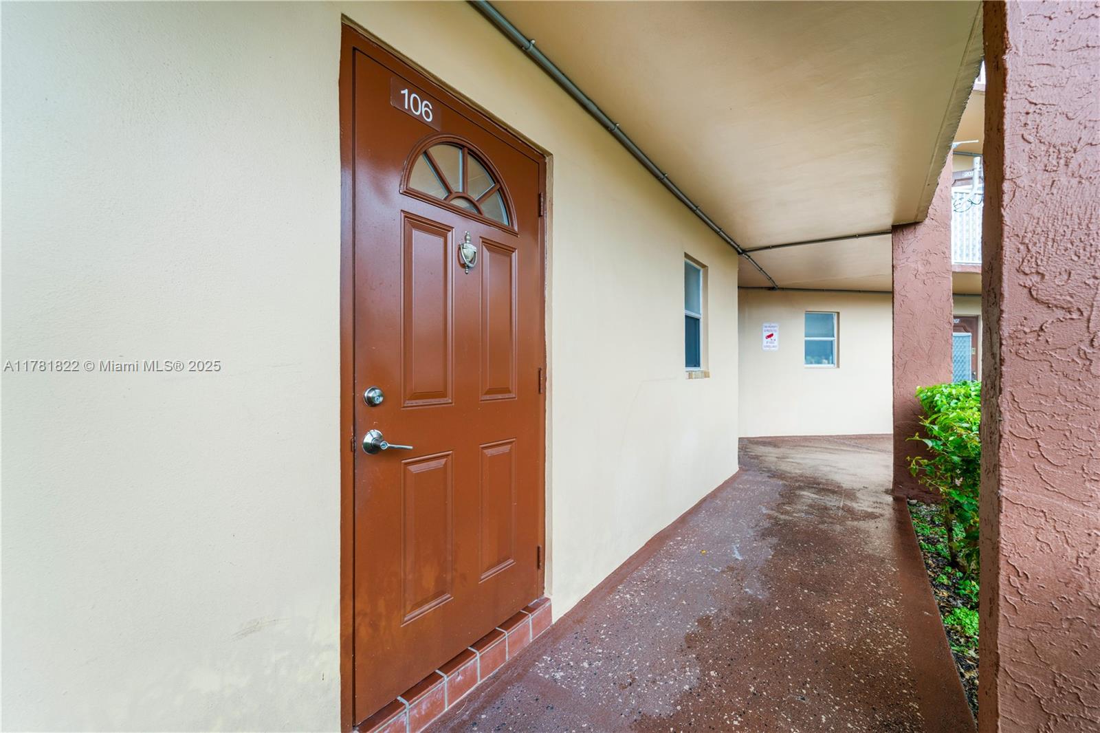 9001 Sunrise Lks Blvd #106