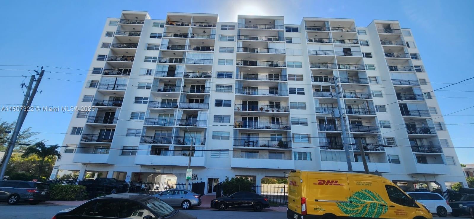7850 Byron Ave #403