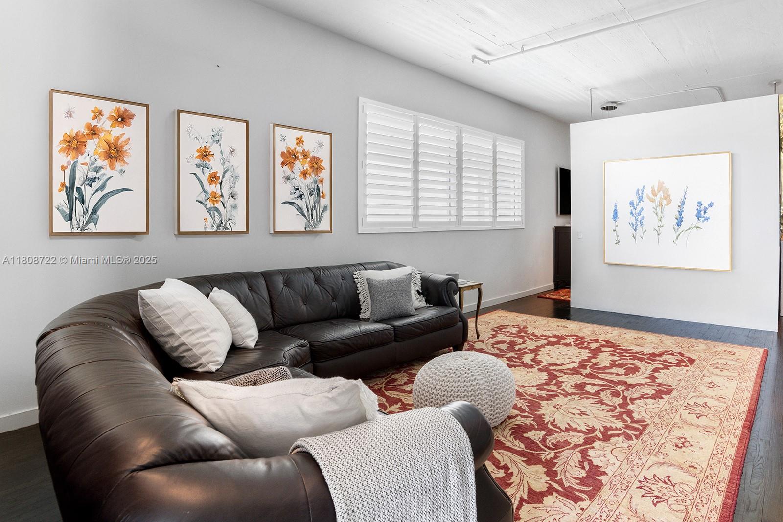 image The Montclair Condo2