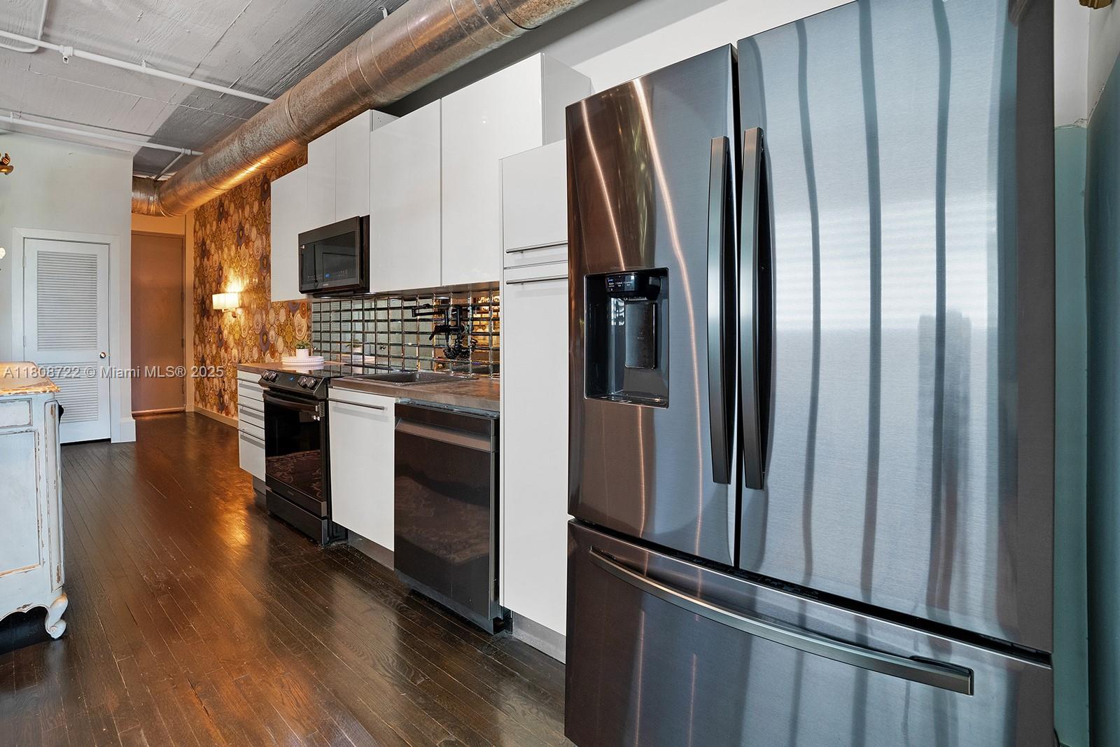 image The Montclair Condo3