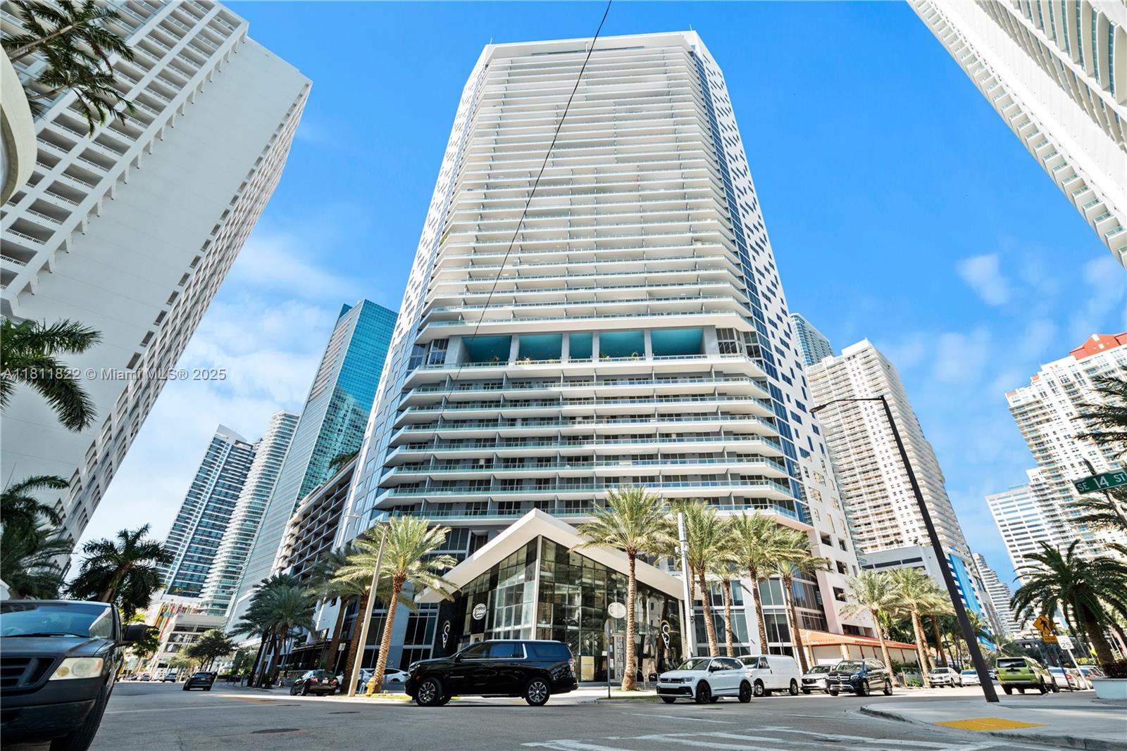 image Brickell House Condo1