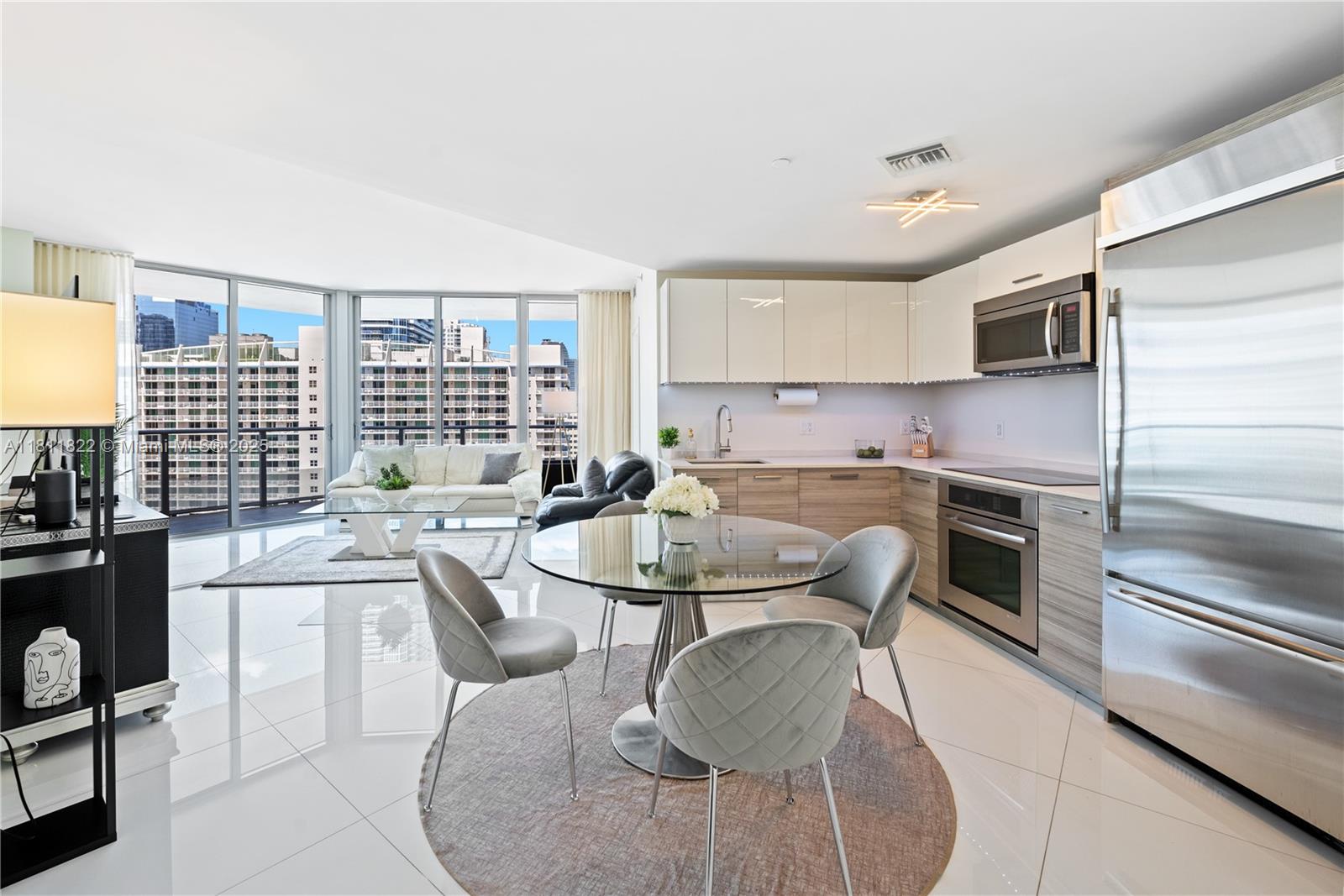 image Brickell House Condo20
