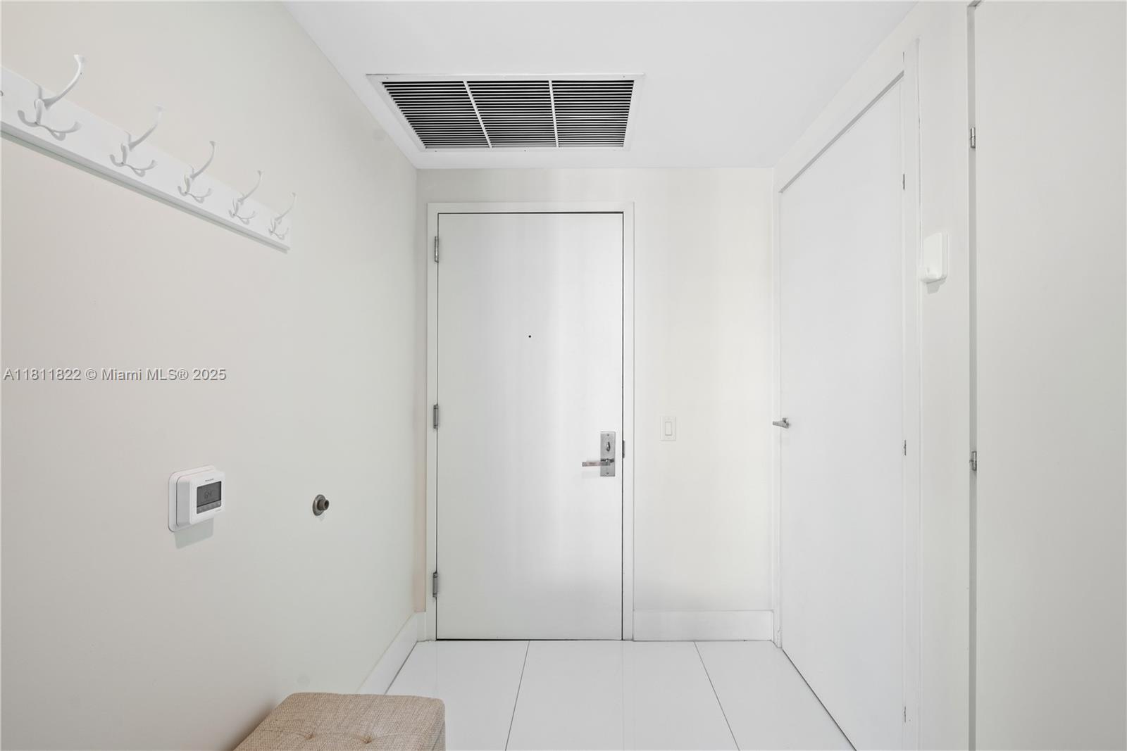 image Brickell House Condo7