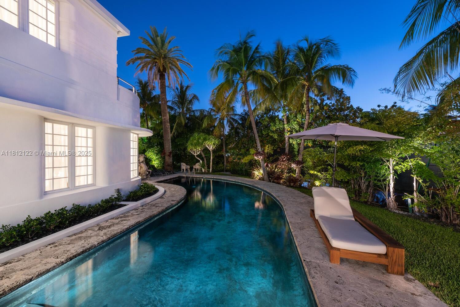 841 19th St Miami Beach, FL 33139