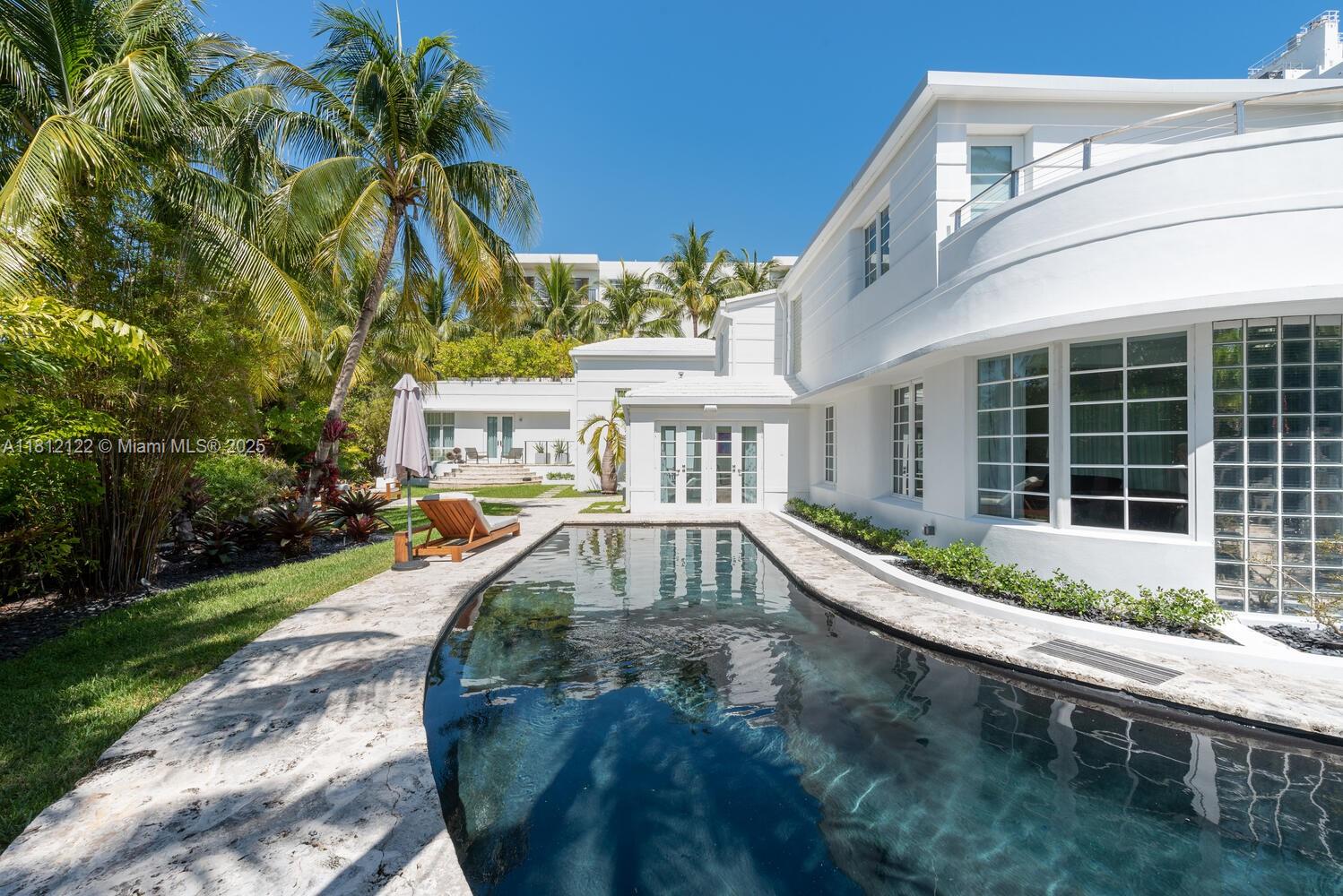 841 19th St Miami Beach, FL 33139