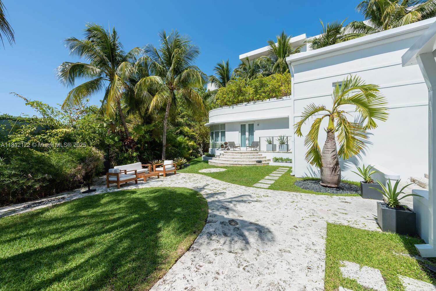 841 19th St Miami Beach, FL 33139